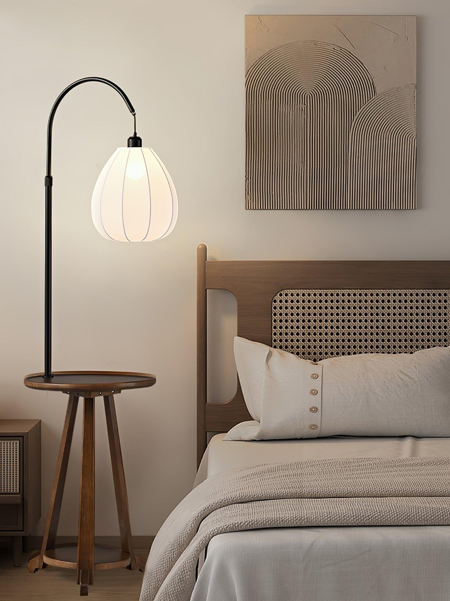 Arc Side Table Floor Lamp - Lumpaz