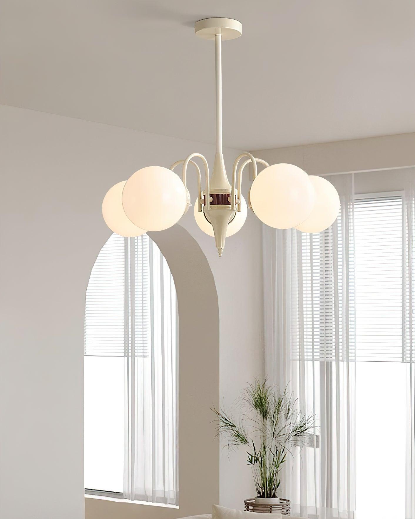 Cream Ball Chandelier - Lumpaz