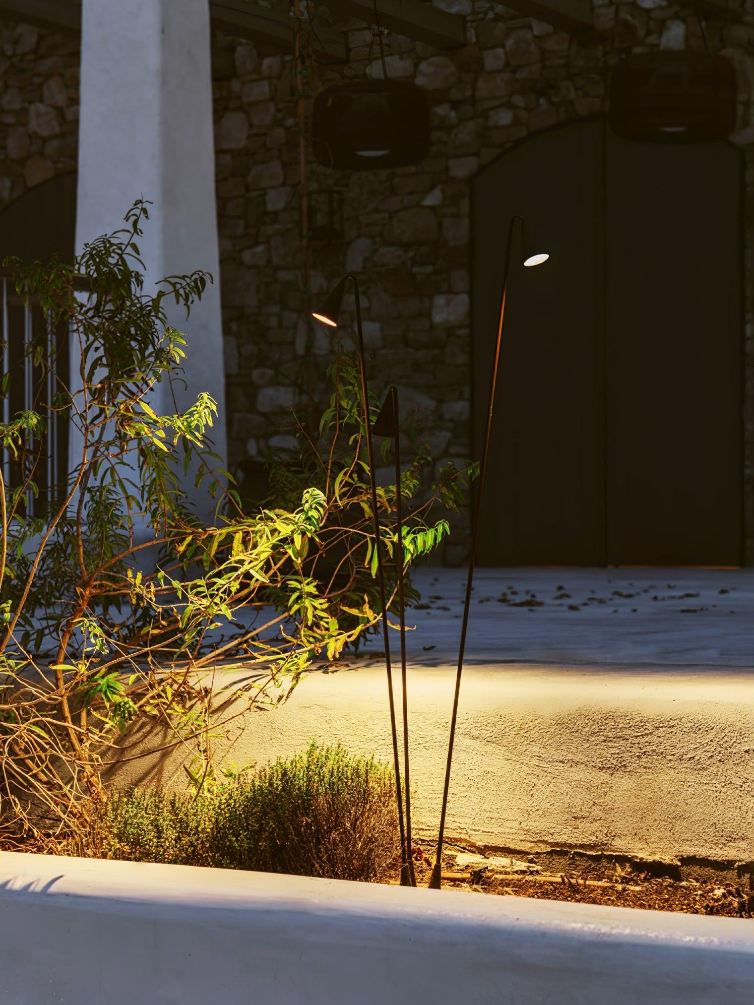 Bellflower Outdoor Floor Lamp - Lumpaz