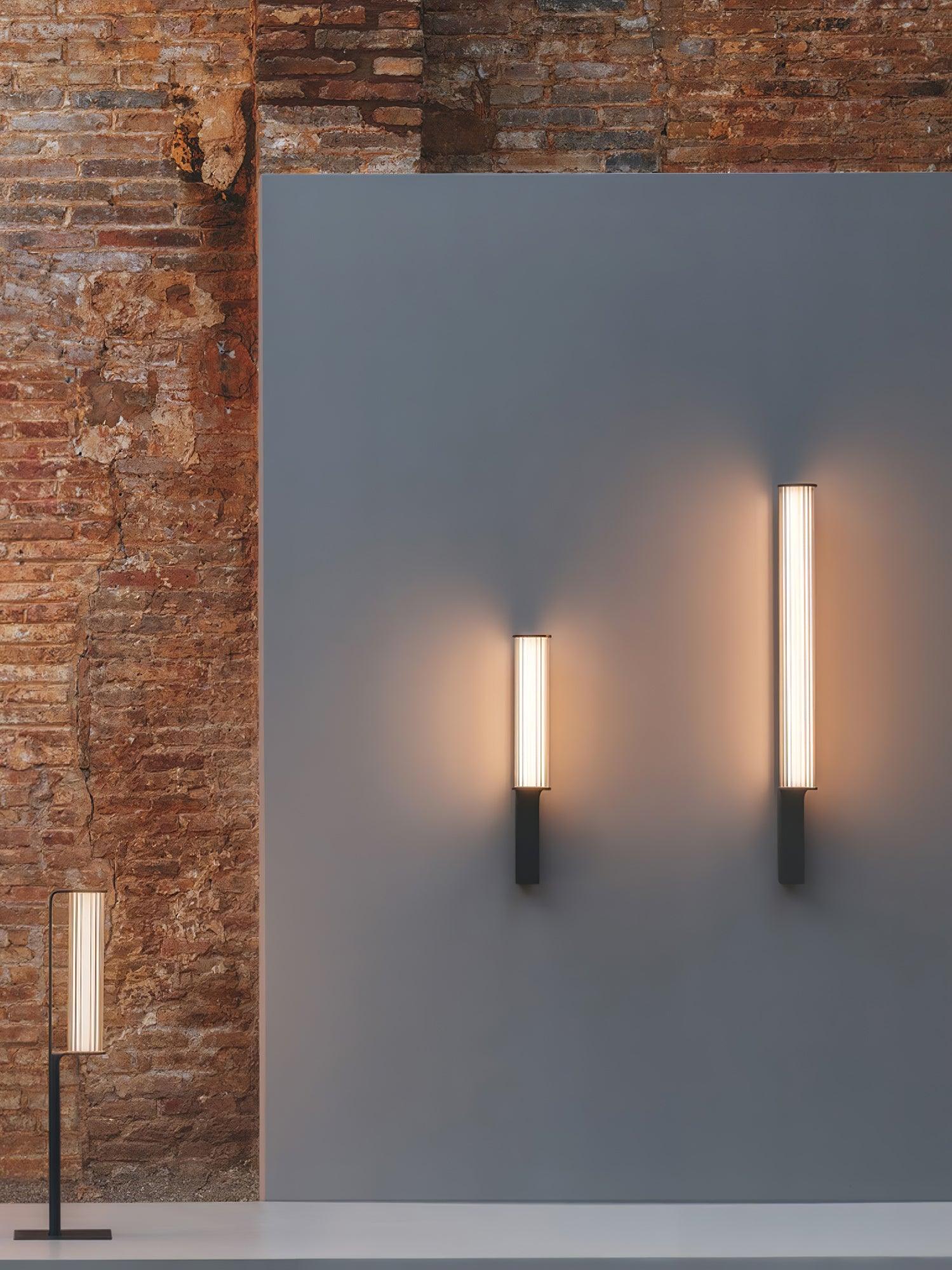 Zenith Arc Outdoor LED Sconce - Lumpaz