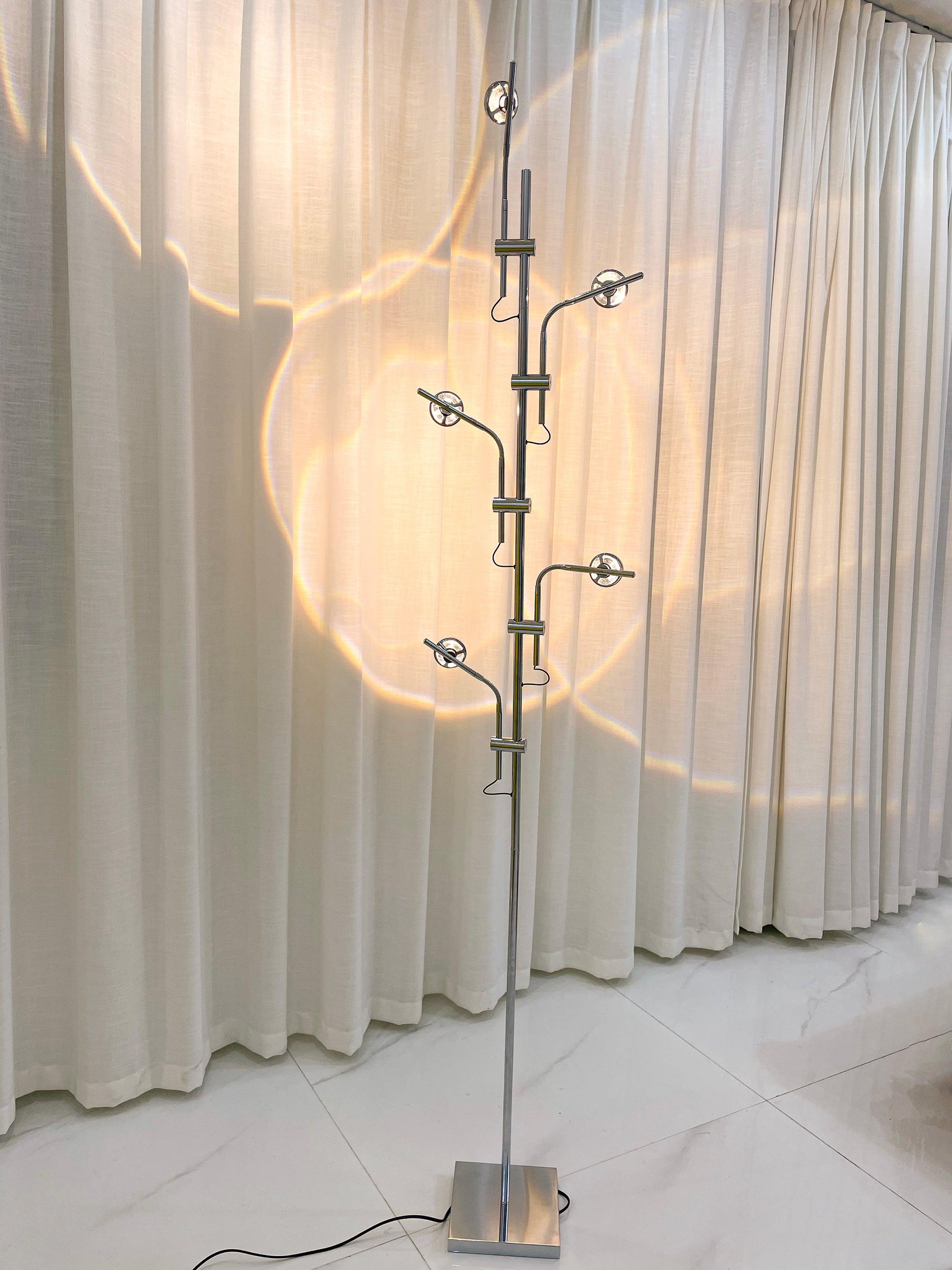 Wa Wa Floor Lamp - Lumpaz