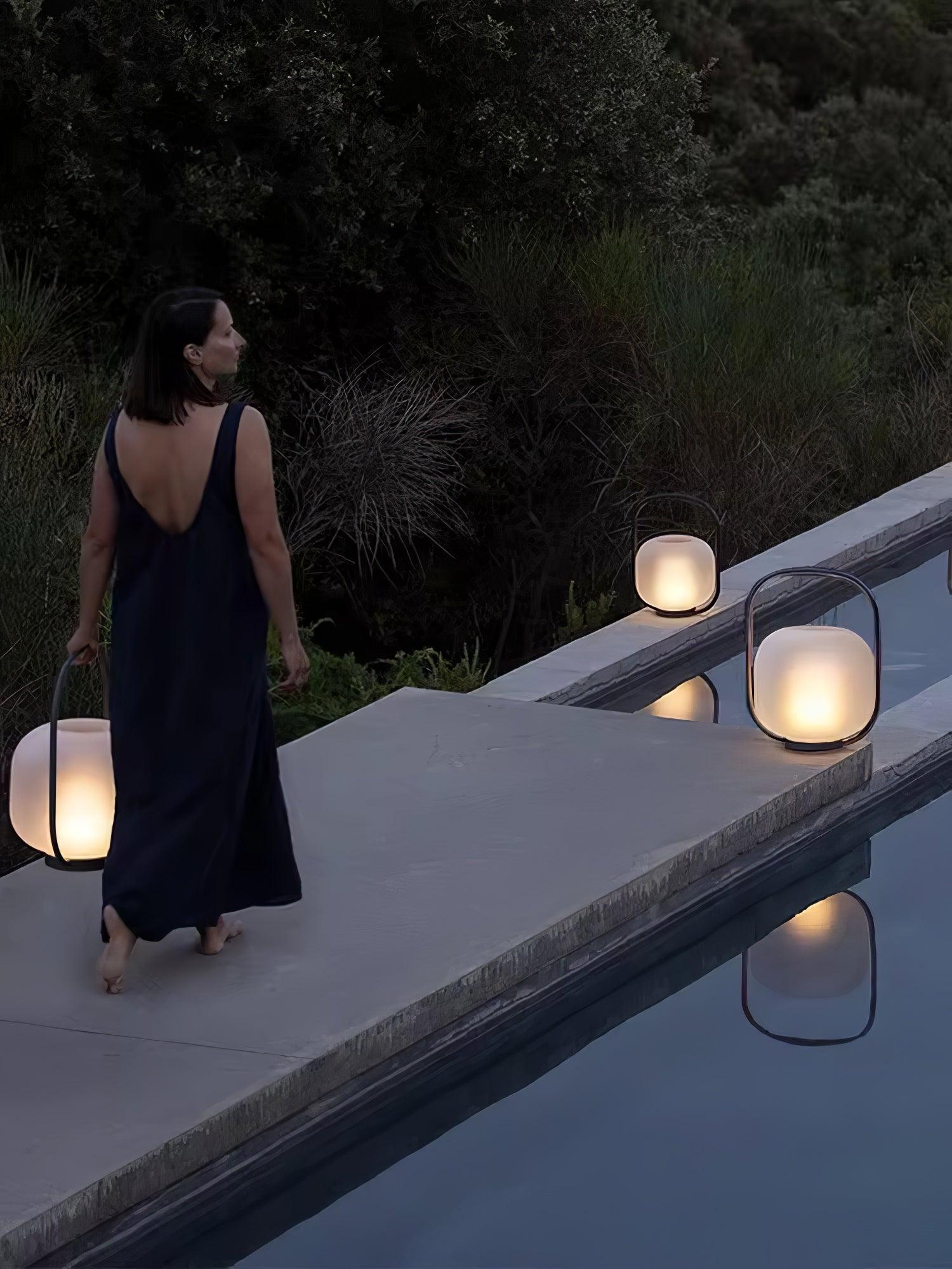 Portable Lantern Outdoor Table Lamp with Solar Panel - Lumpaz