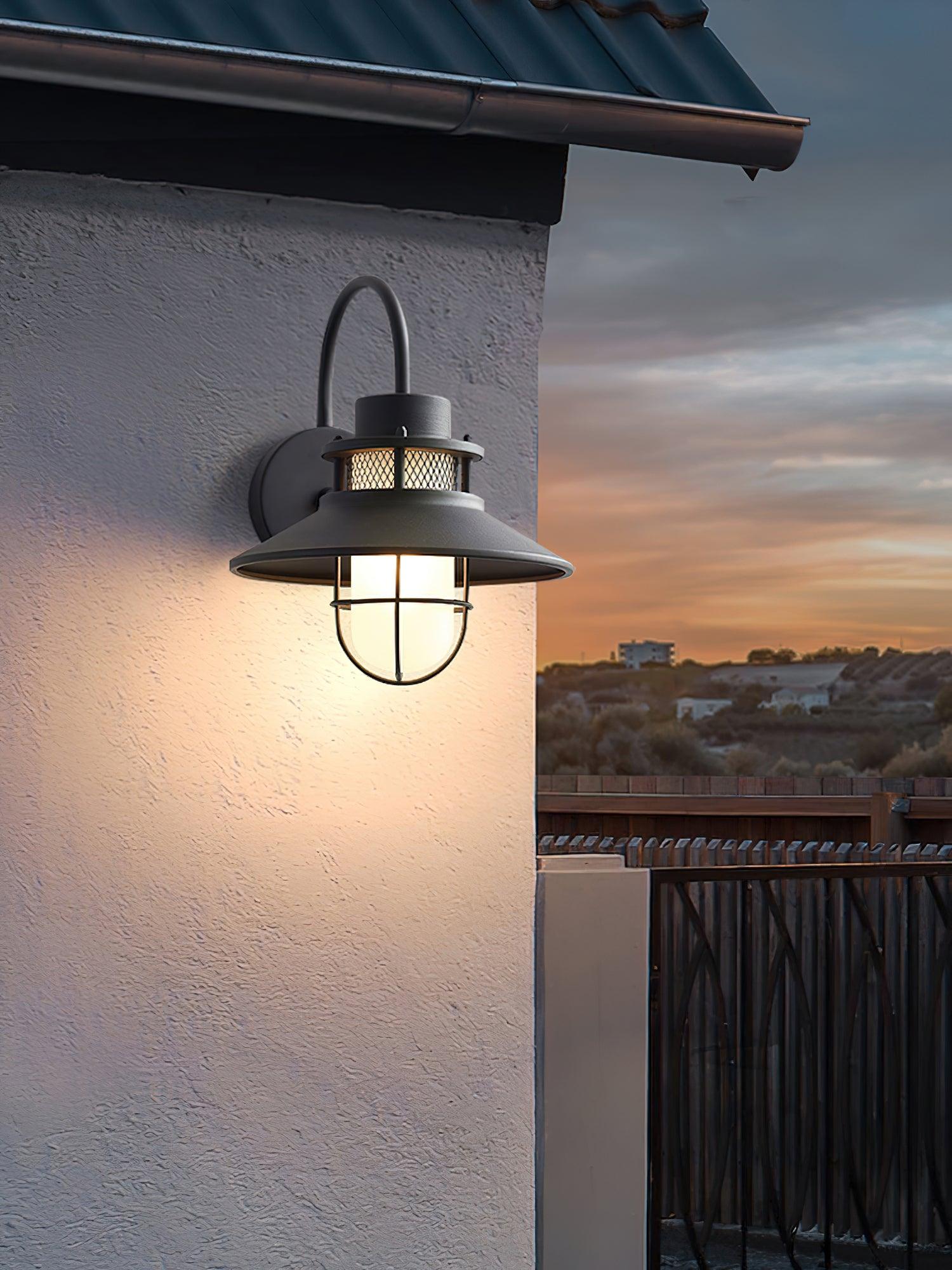 Felix Outdoor Wall Lamp - Lumpaz