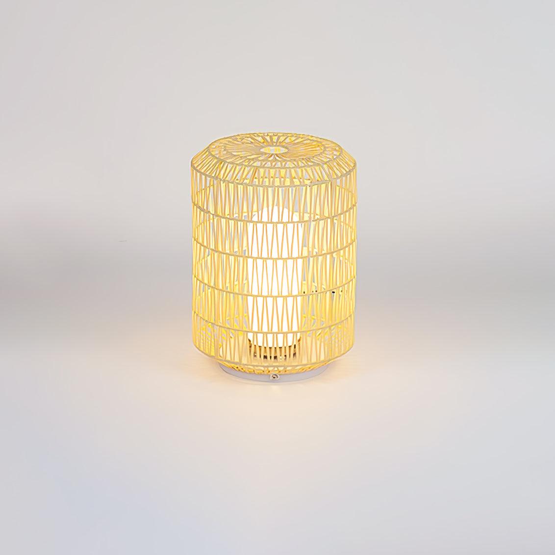 Woven Rattan Outdoor Lamp - Lumpaz