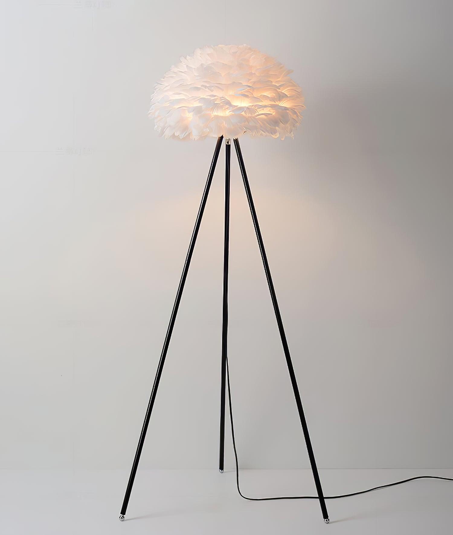 Eos Feather Floor Lamp - Lumpaz