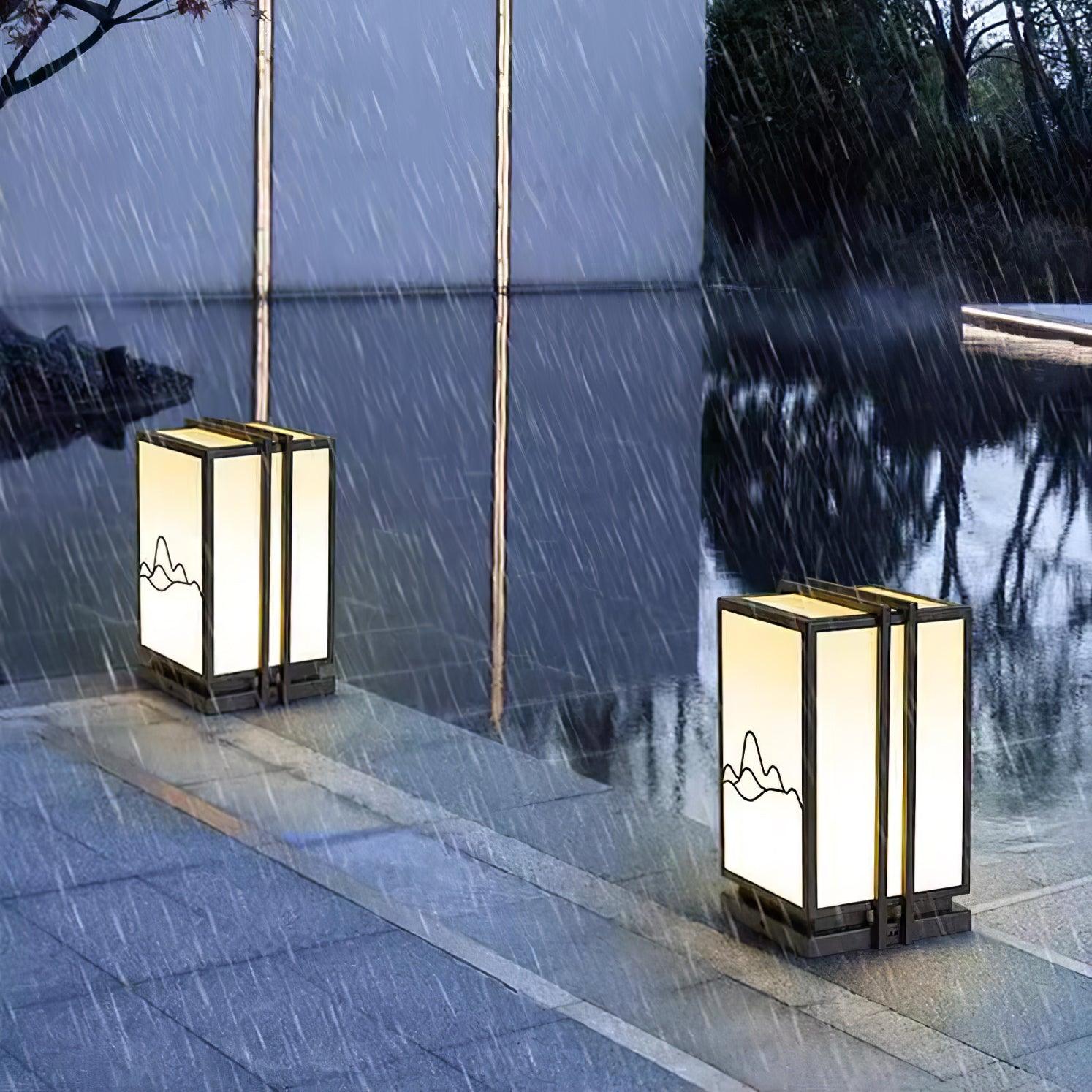 Mountain Outdoor Post Light - Lumpaz