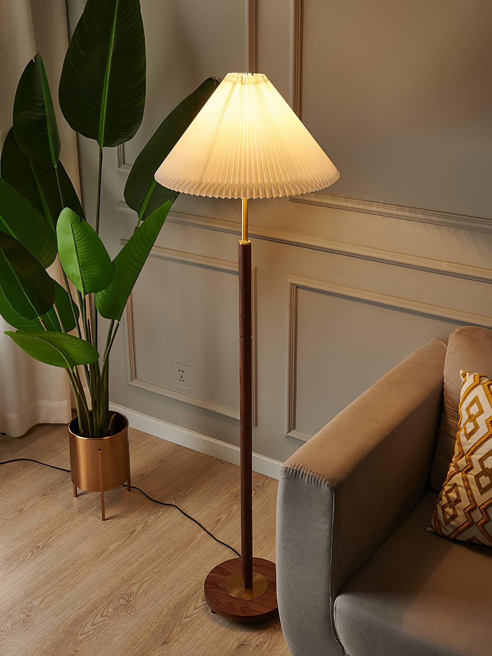 Pleated Floor Lamp - Lumpaz