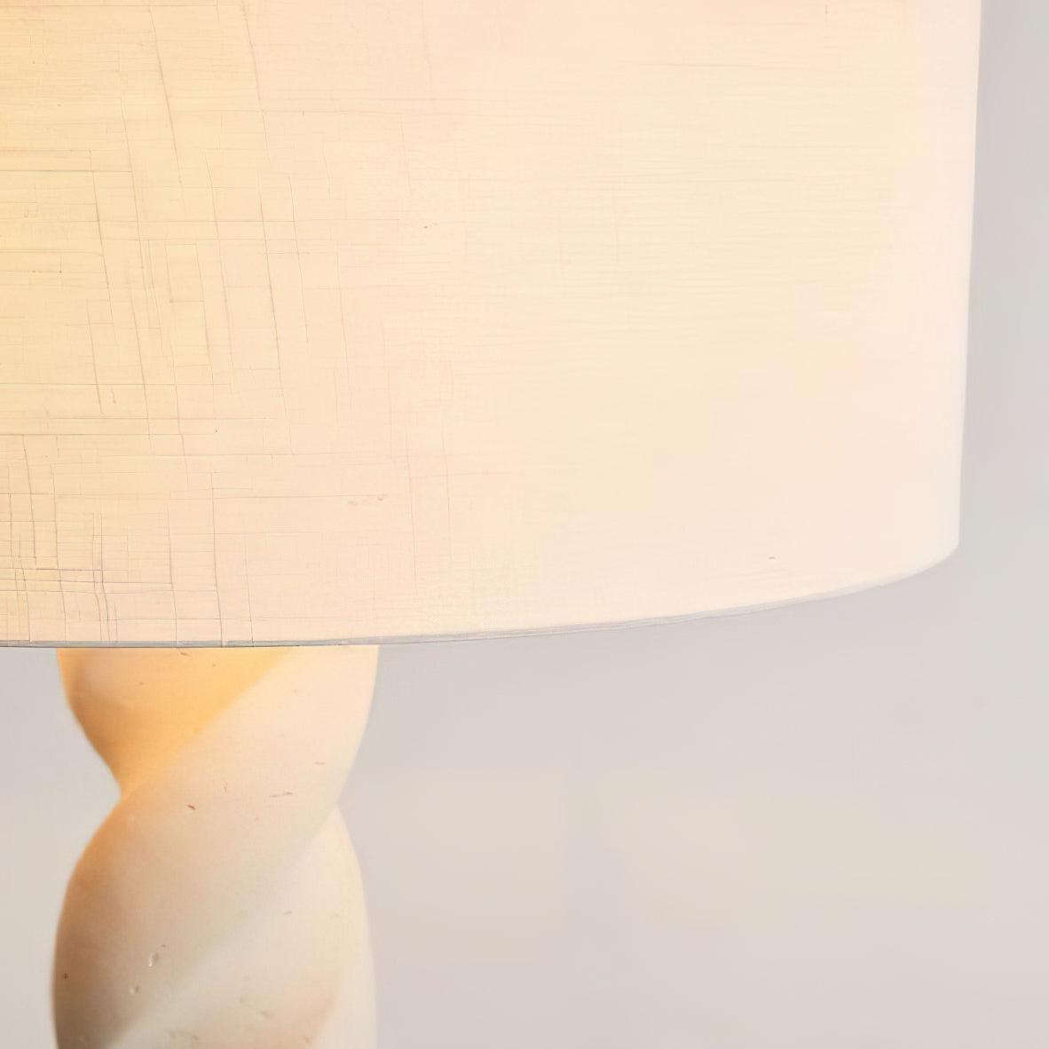 Yisi North Tower Floor Lamp - Lumpaz