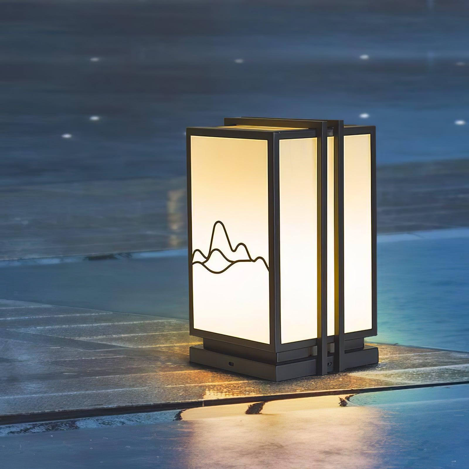 Mountain Outdoor Post Light - Lumpaz