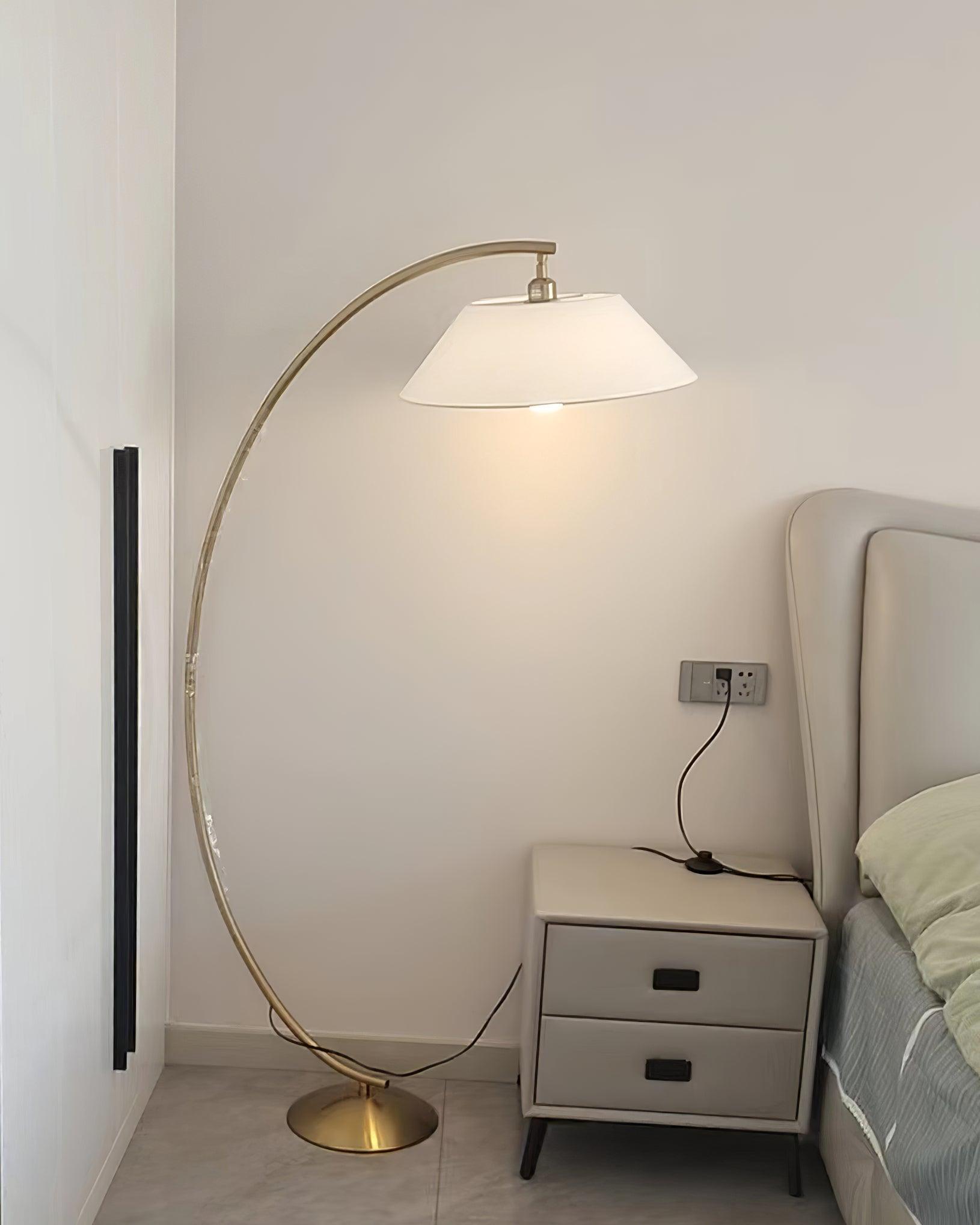 Circo Floor Lamp - Lumpaz