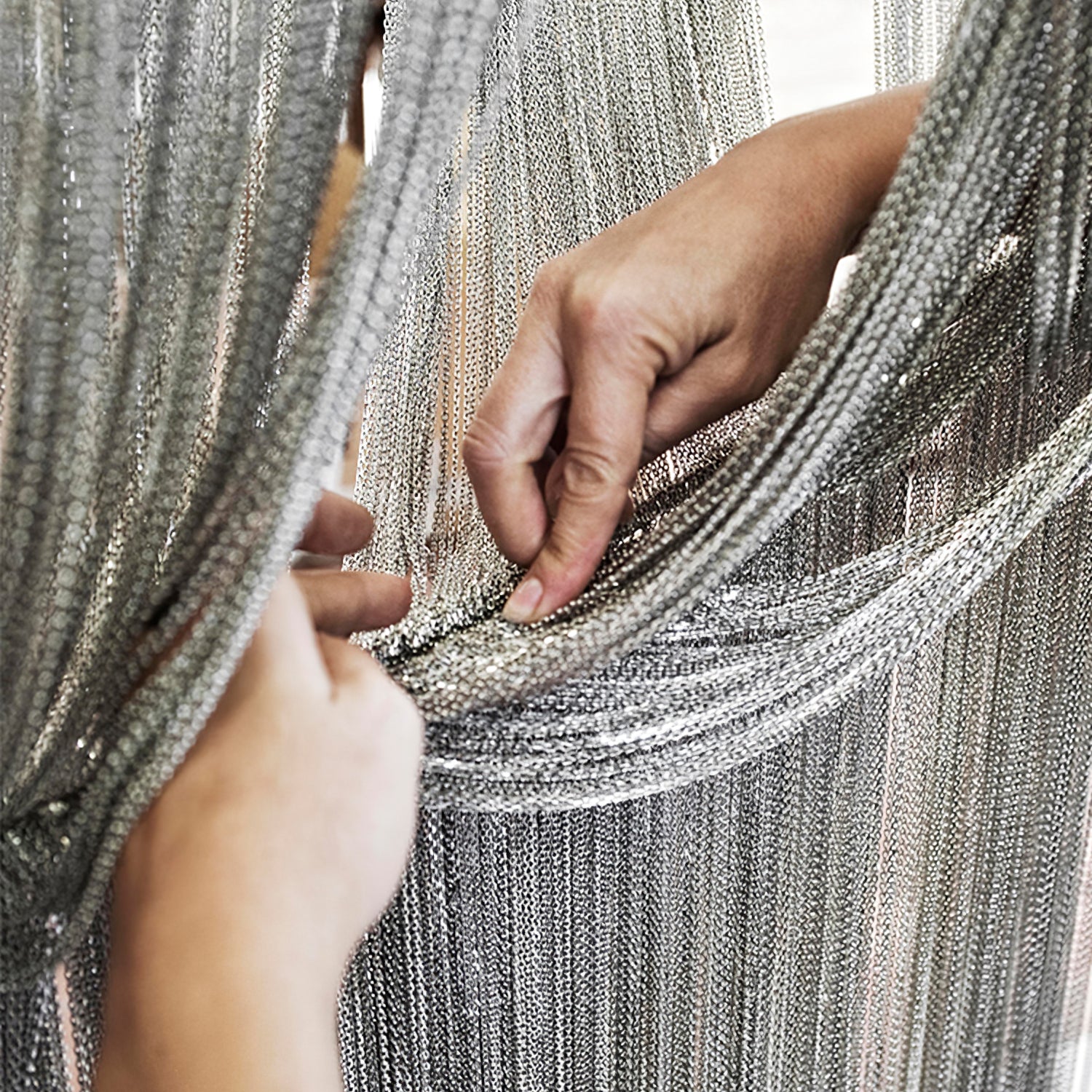 Tassel Aluminum Chain Chandelier - Lumpaz