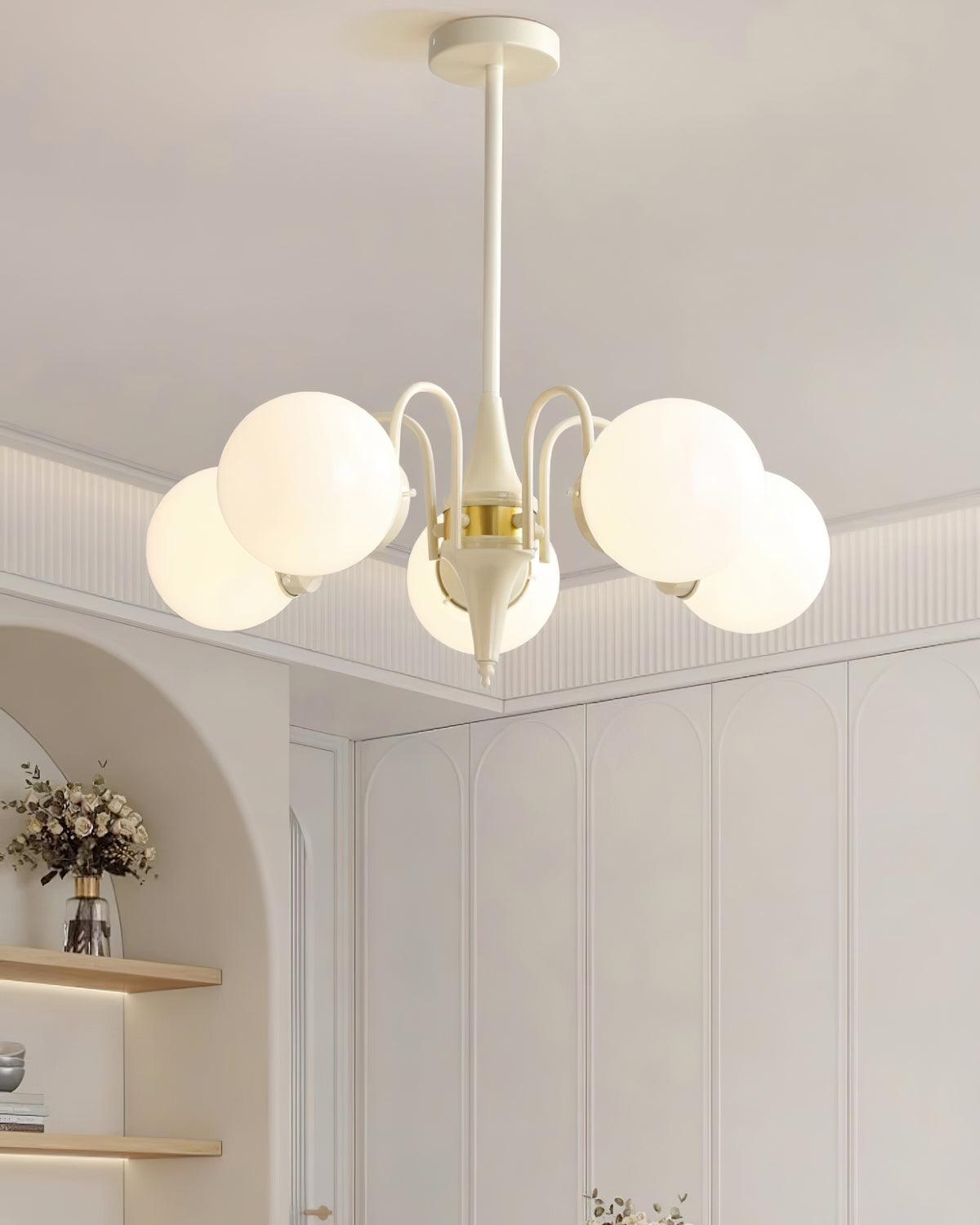 Cream Ball Chandelier - Lumpaz