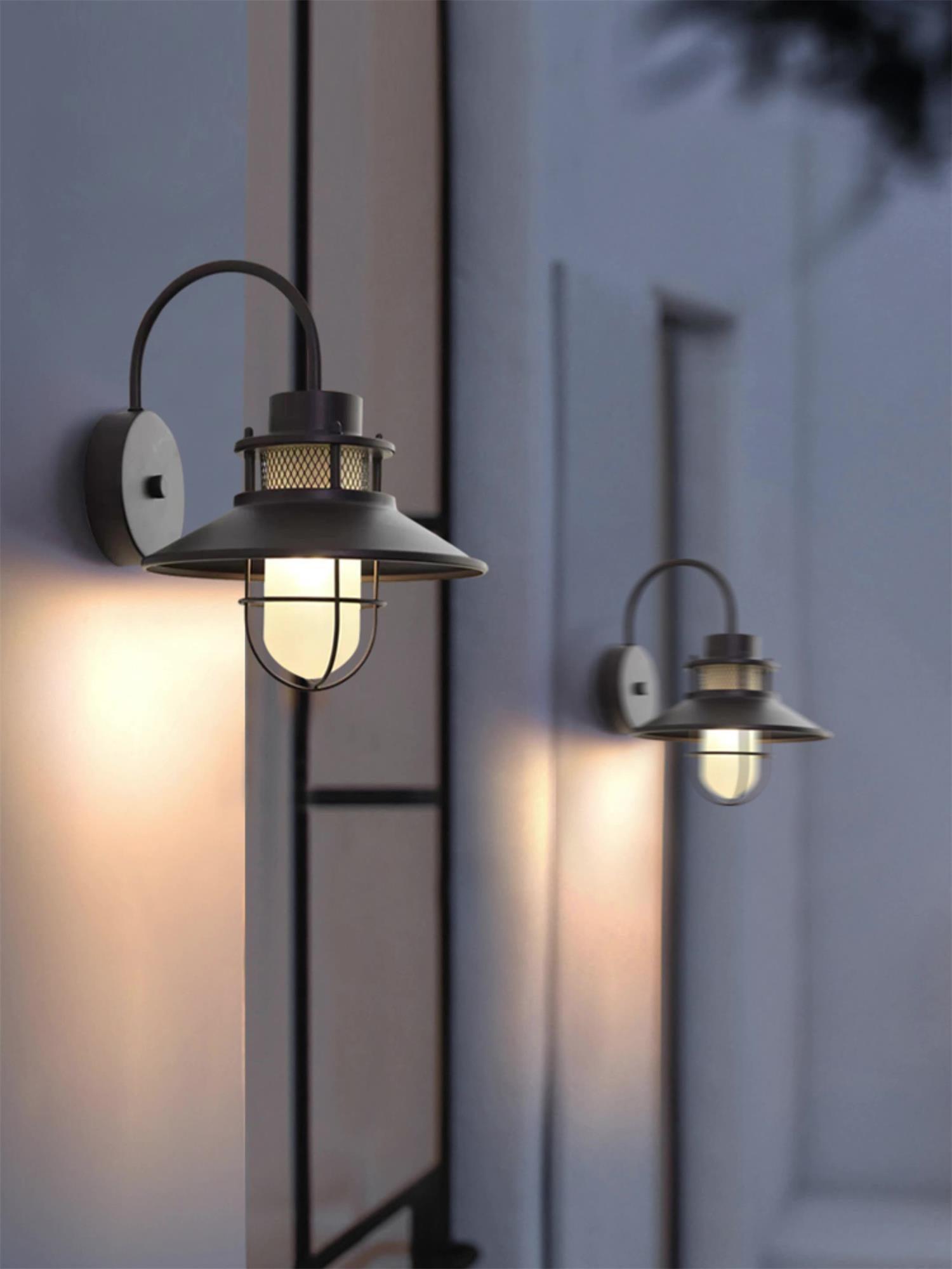 Felix Outdoor Wall Lamp - Lumpaz