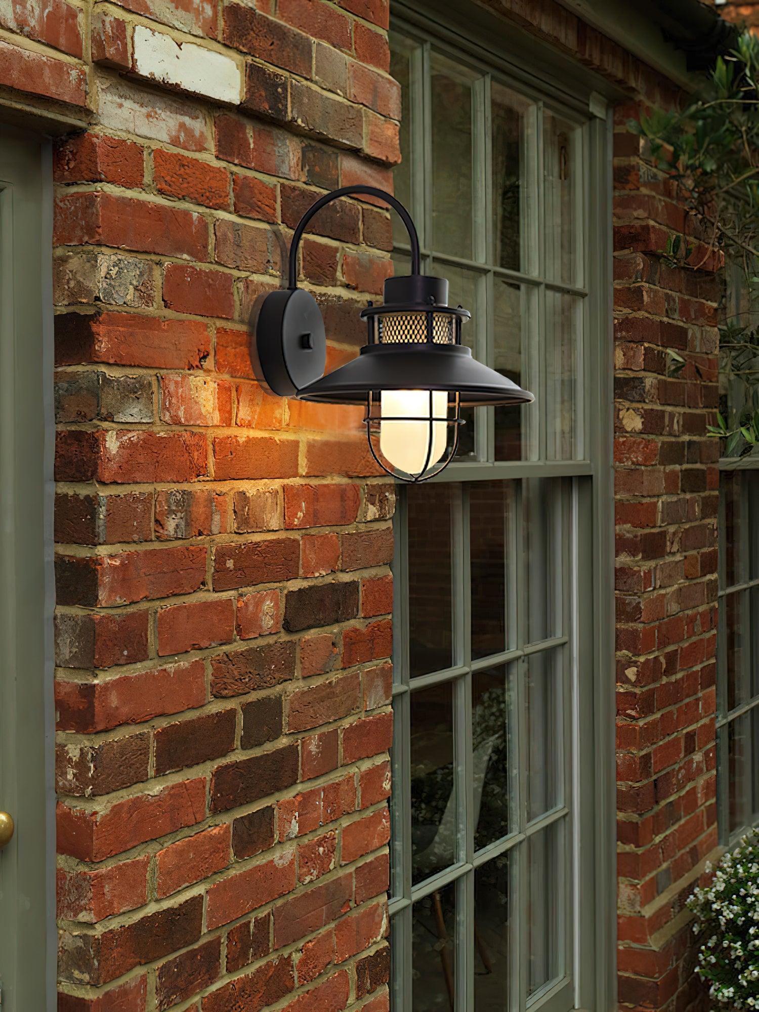 Felix Outdoor Wall Lamp - Lumpaz