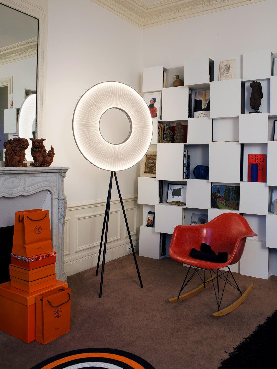 Iris Floor Lamp - Lumpaz