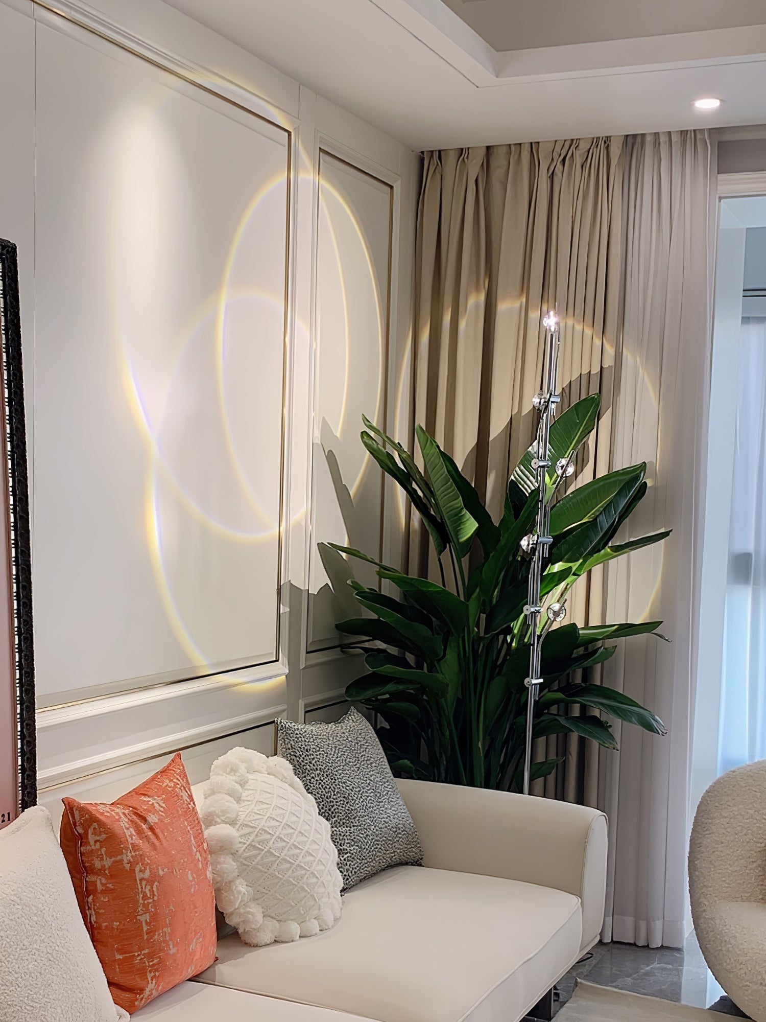 Wa Wa Floor Lamp - Lumpaz