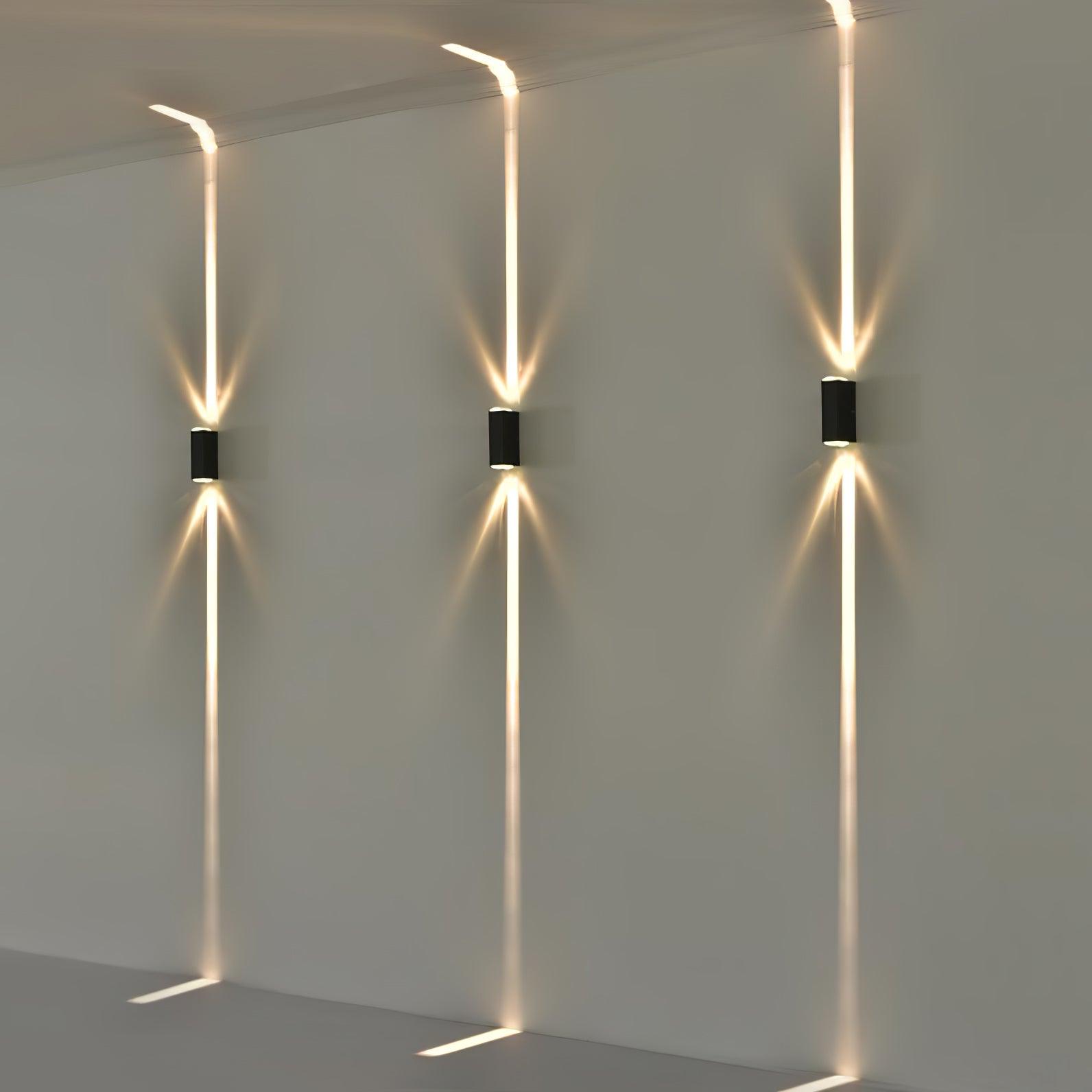 Cylindrical Outdoor Wall Light - Lumpaz