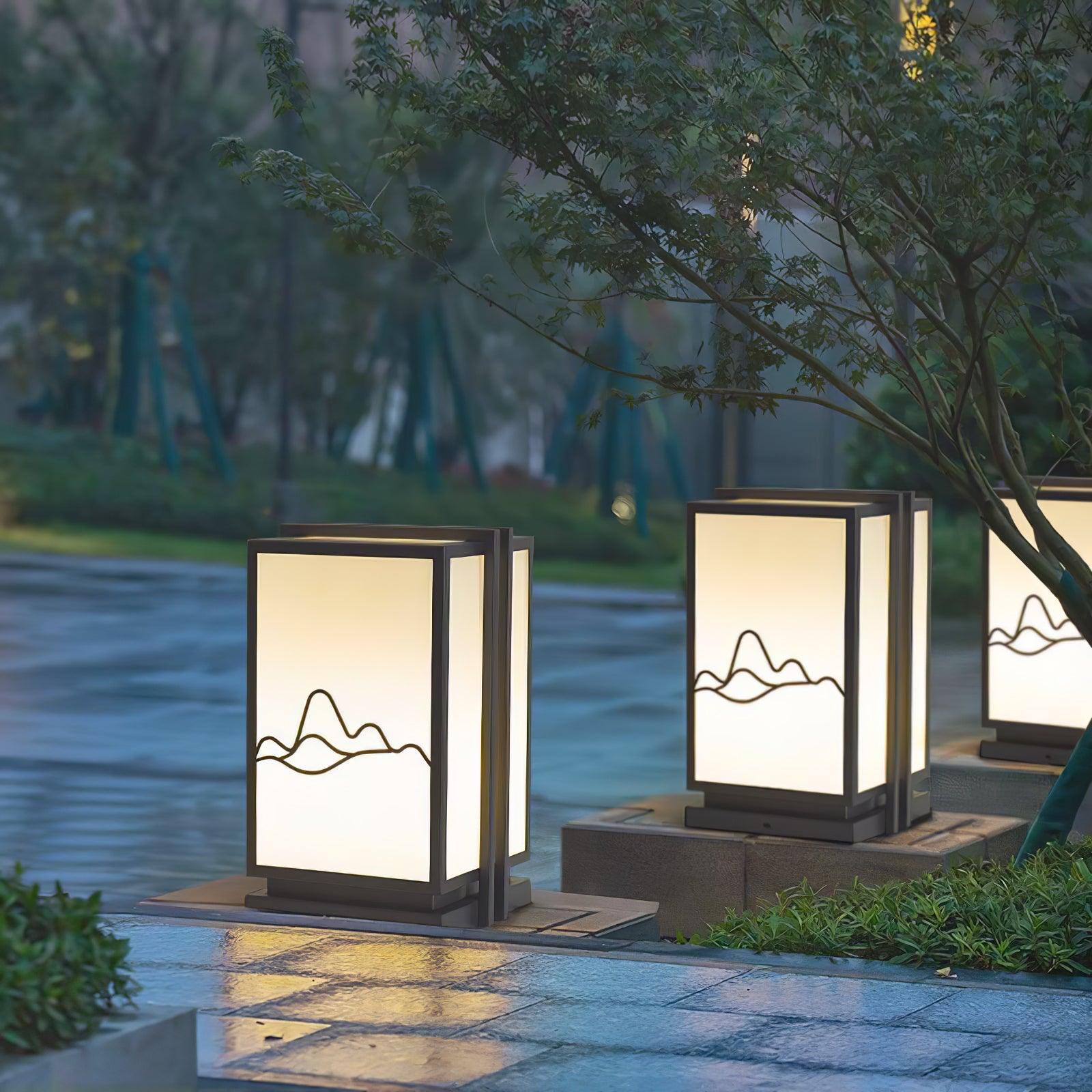 Mountain Outdoor Post Light - Lumpaz