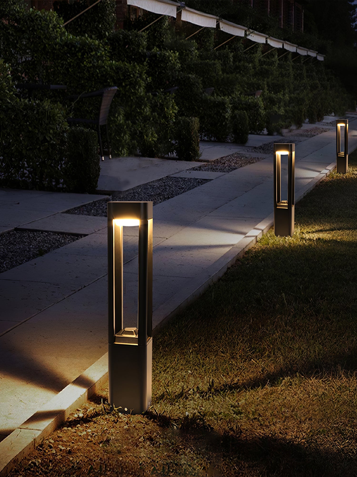 Rectangular Column Garden Light - Lumpaz