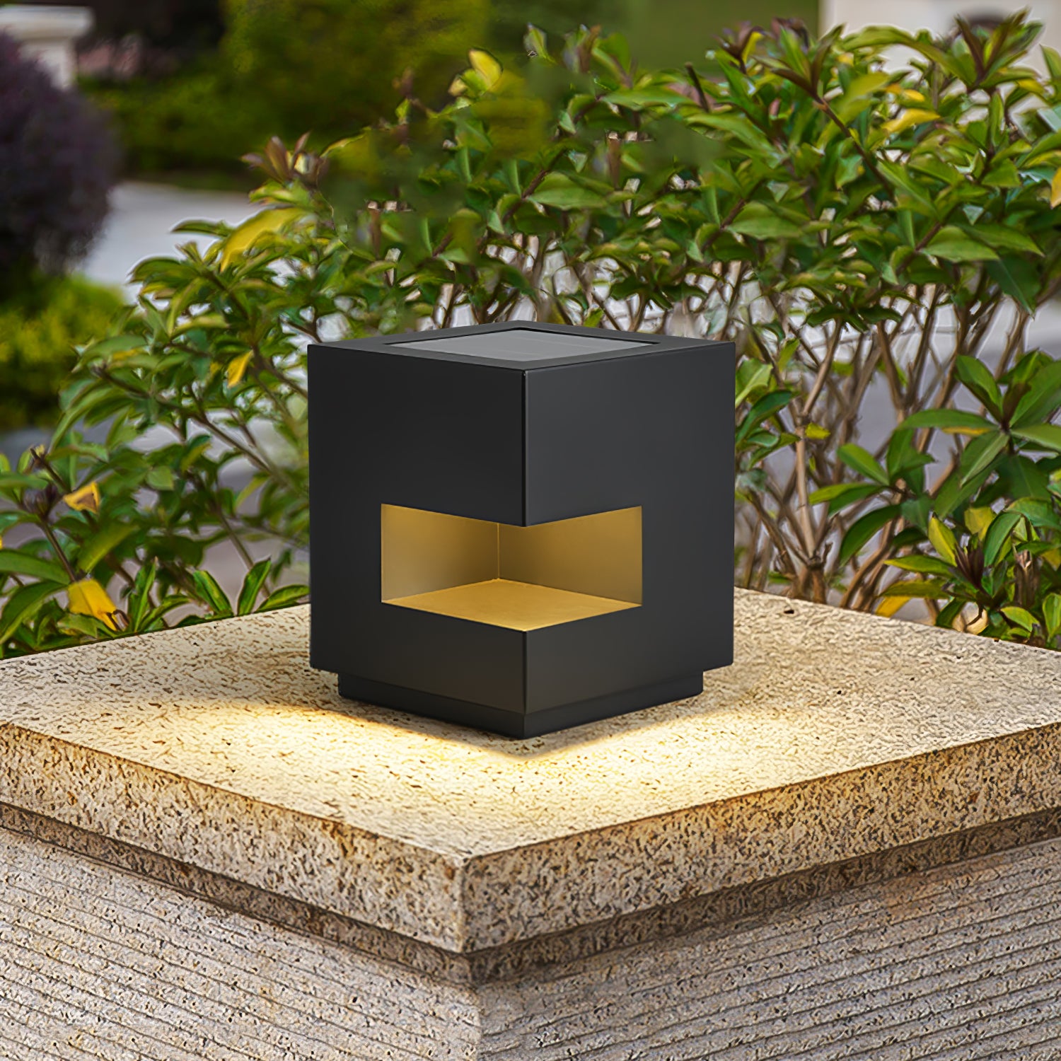 Regular Cube Solar Power Post Light - Lumpaz