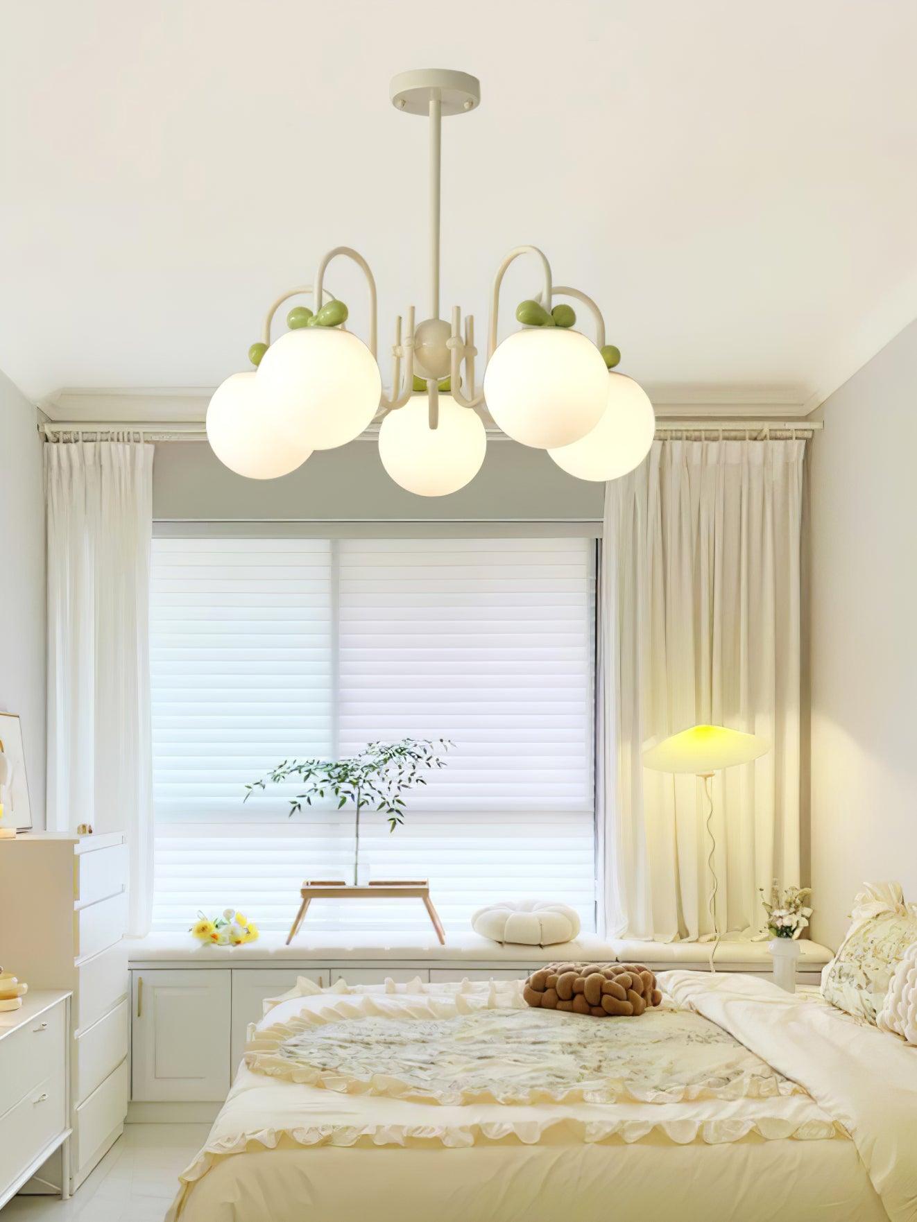Cream Cherry Chandelier - Lumpaz