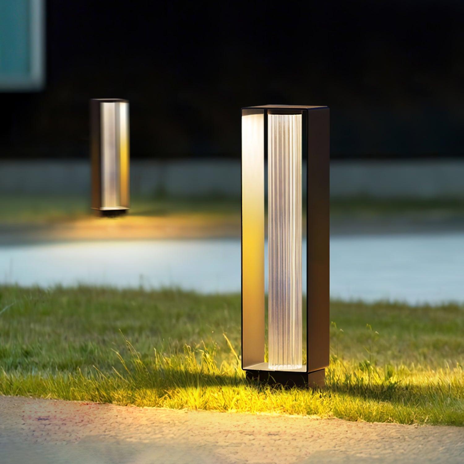 Frame Outdoor Post Lamp - Lumpaz