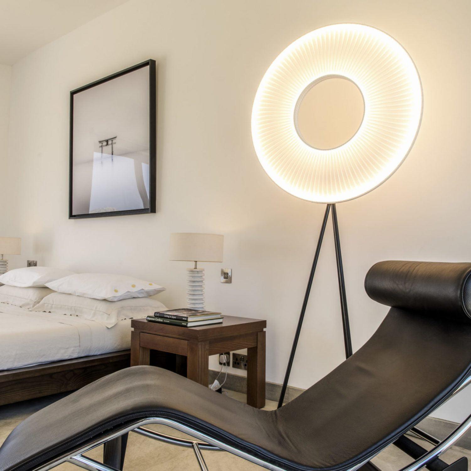 Iris Floor Lamp - Lumpaz