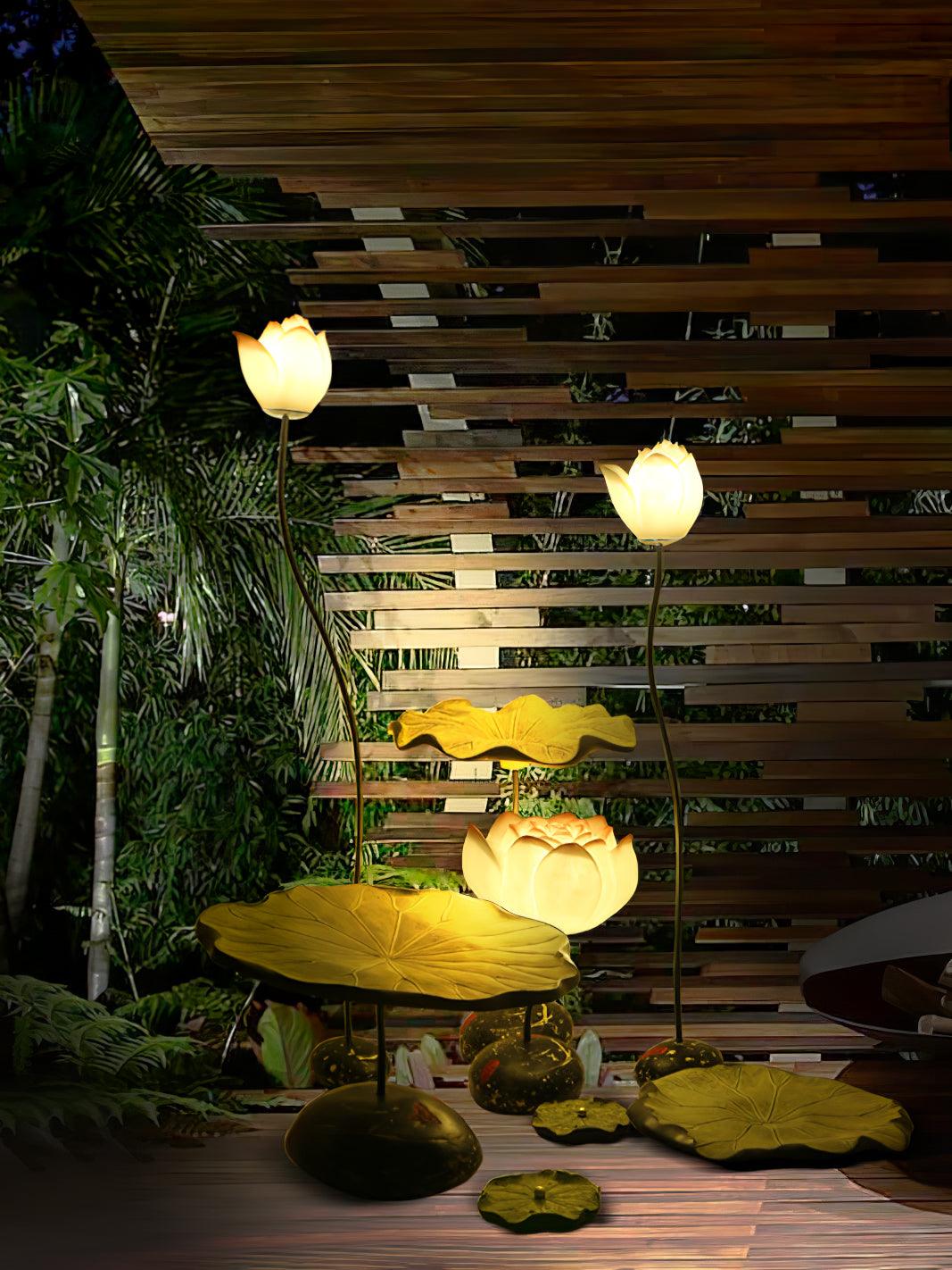 Lotus Floor Lamp - Lumpaz