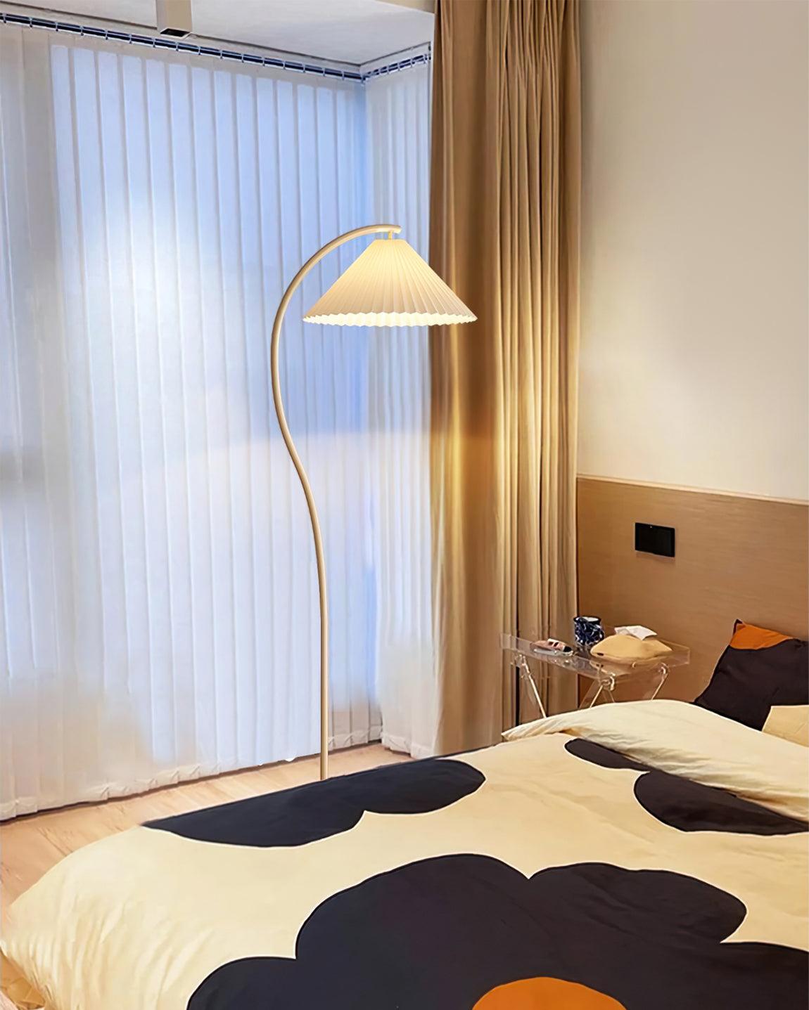 Arched Floor Lamp - Lumpaz