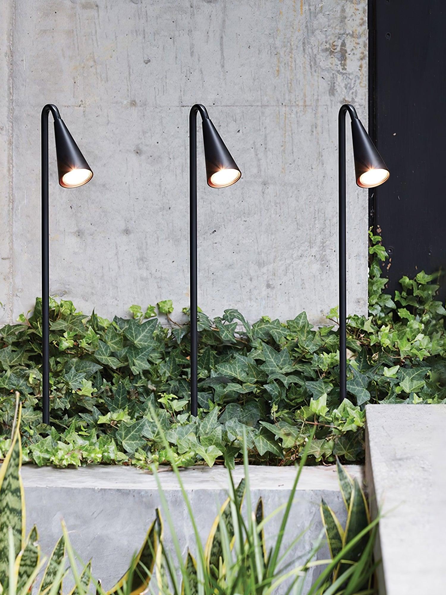 Bellflower Outdoor Floor Lamp - Lumpaz