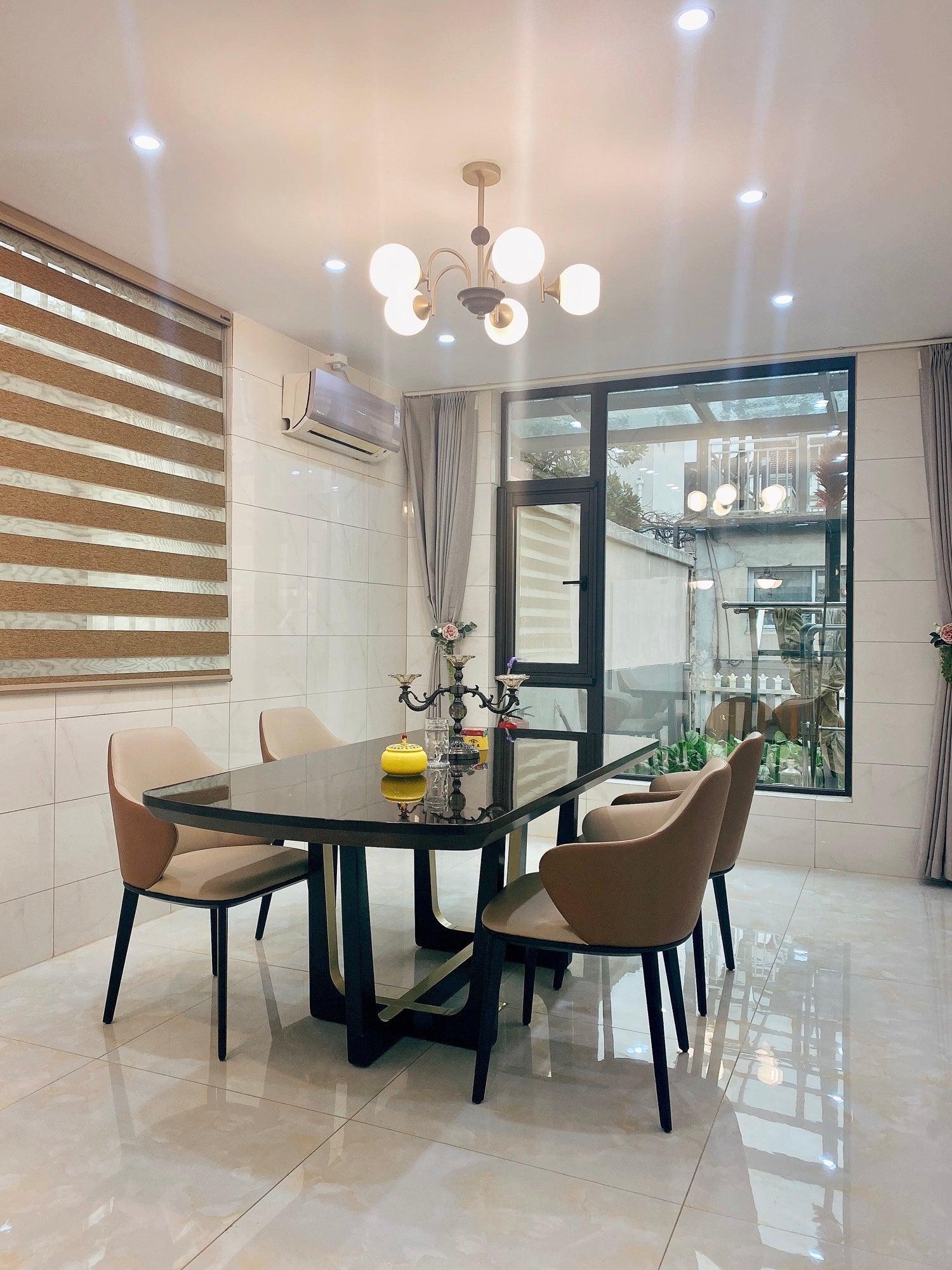 Sculptural Glass Ribbed Chandelier - Lumpaz