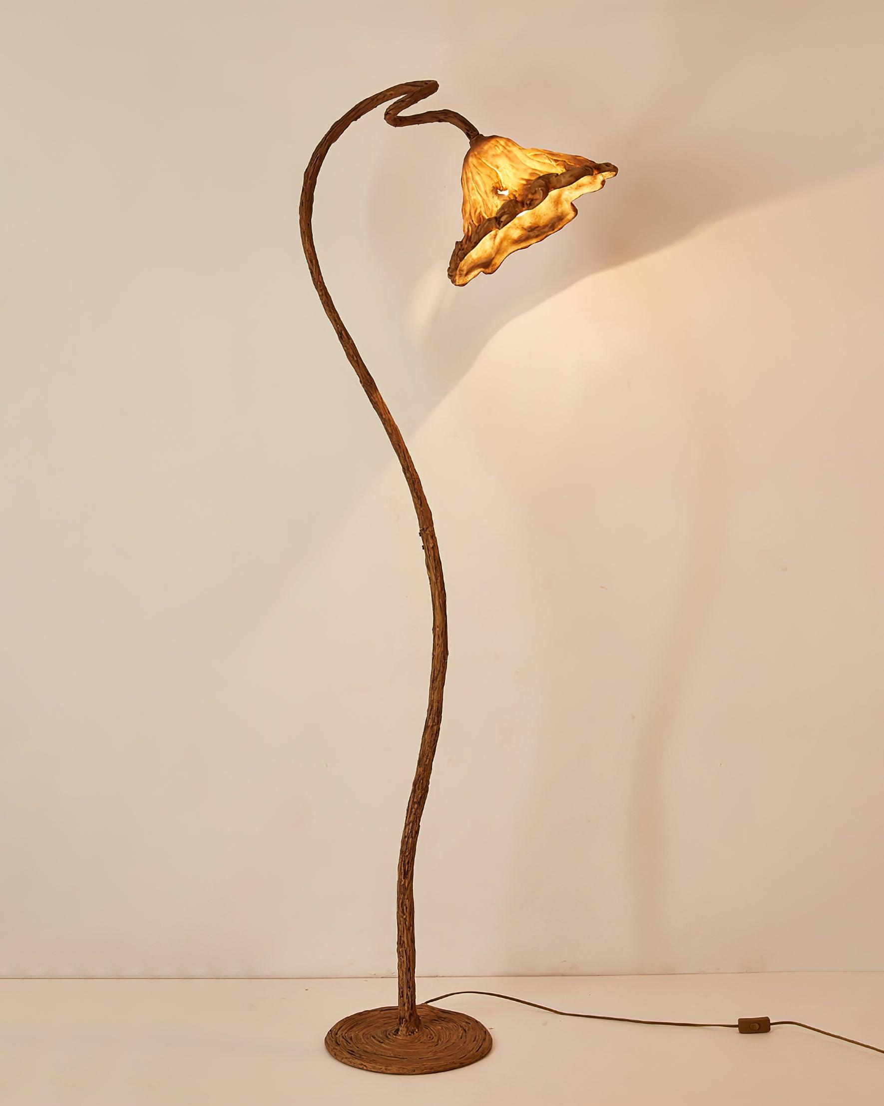 Artistic Lotus Leaf Floor Lamp - Lumpaz