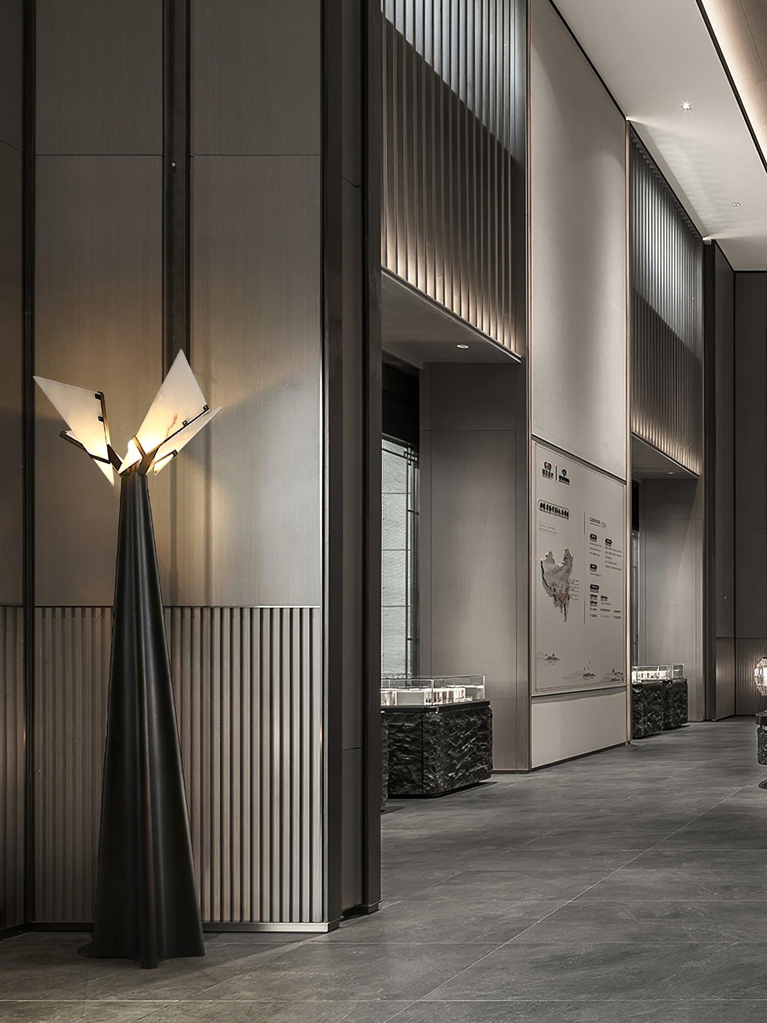 Religieuse Floor Lamp - Lumpaz