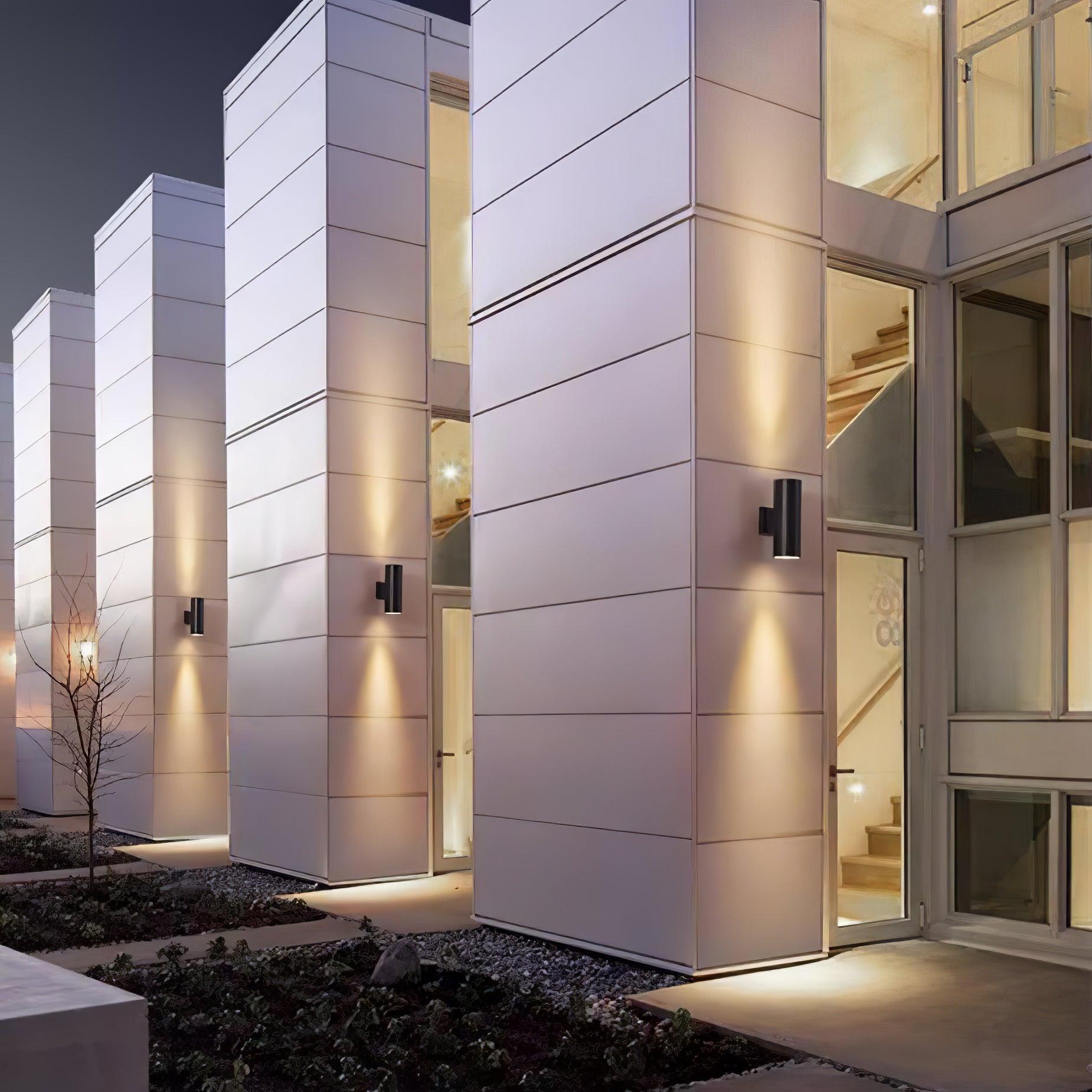 Cylindrical Outdoor Wall Light - Lumpaz