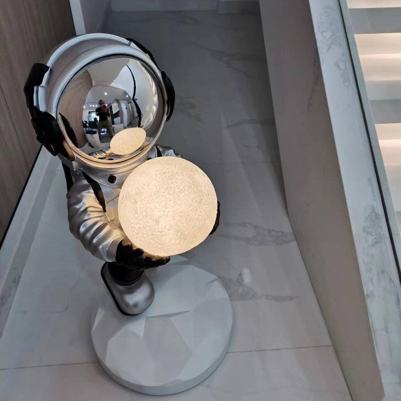 Fantasy Astronaut Built-in Battery Floor Light - Lumpaz