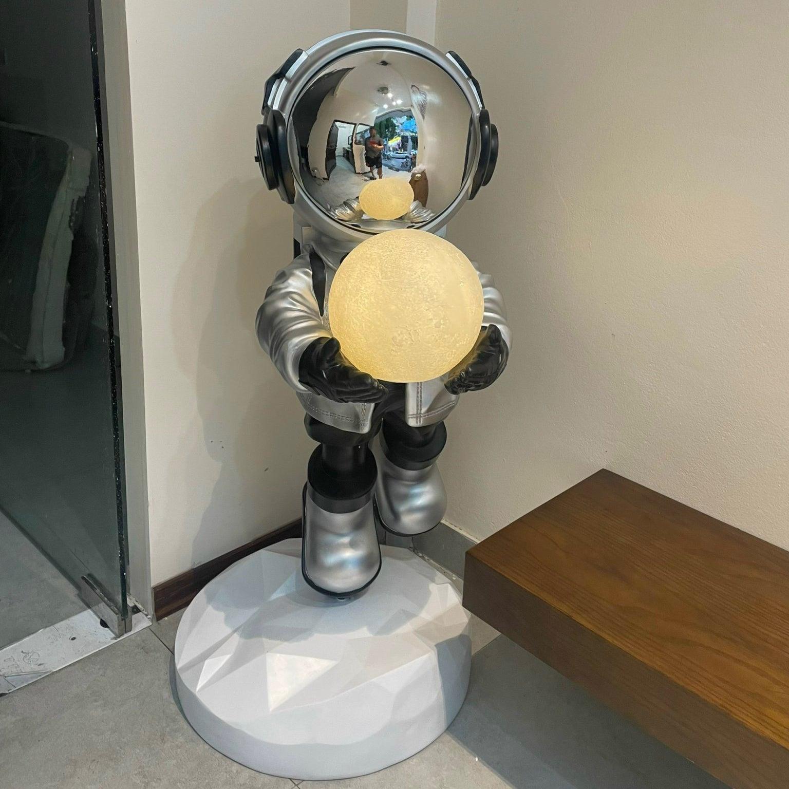 Fantasy Astronaut Built-in Battery Floor Light - Lumpaz