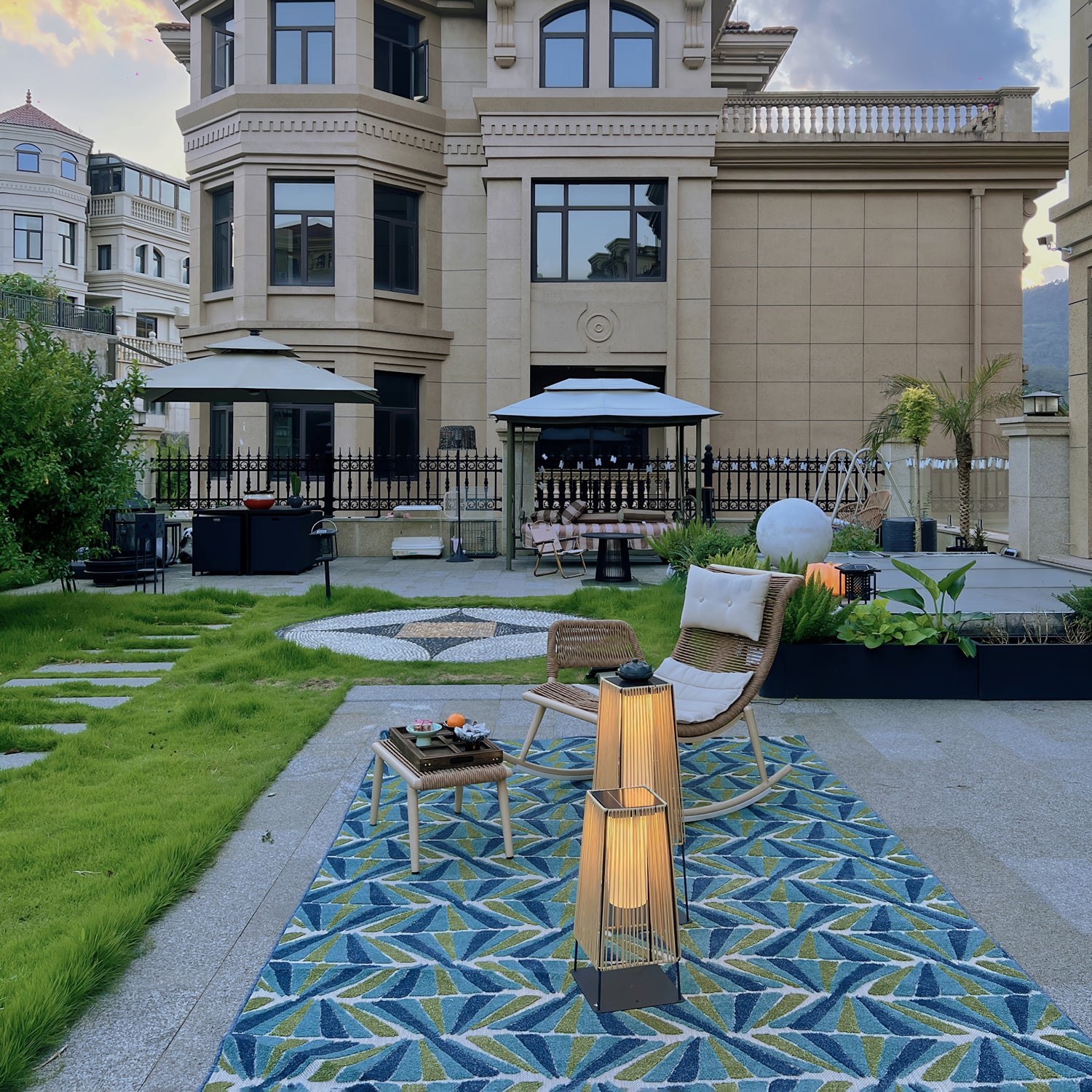 Plastic Rattan Outdoor Post Light with Solar Panel - Lumpaz