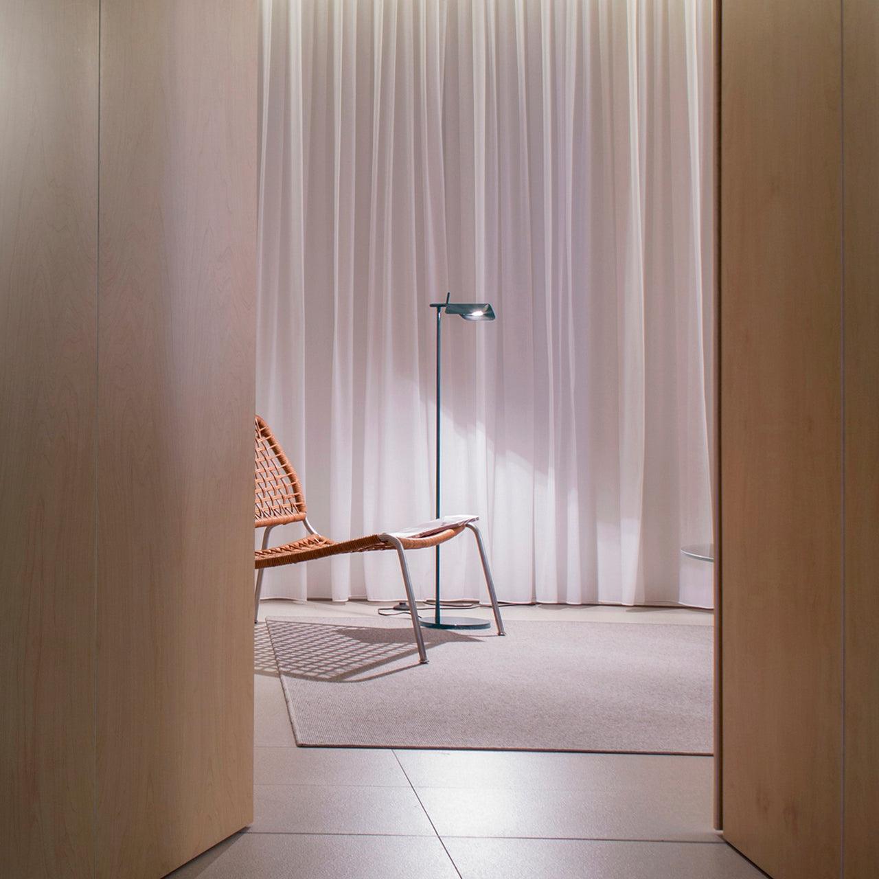Pivot Ease Floor Lamp - Lumpaz