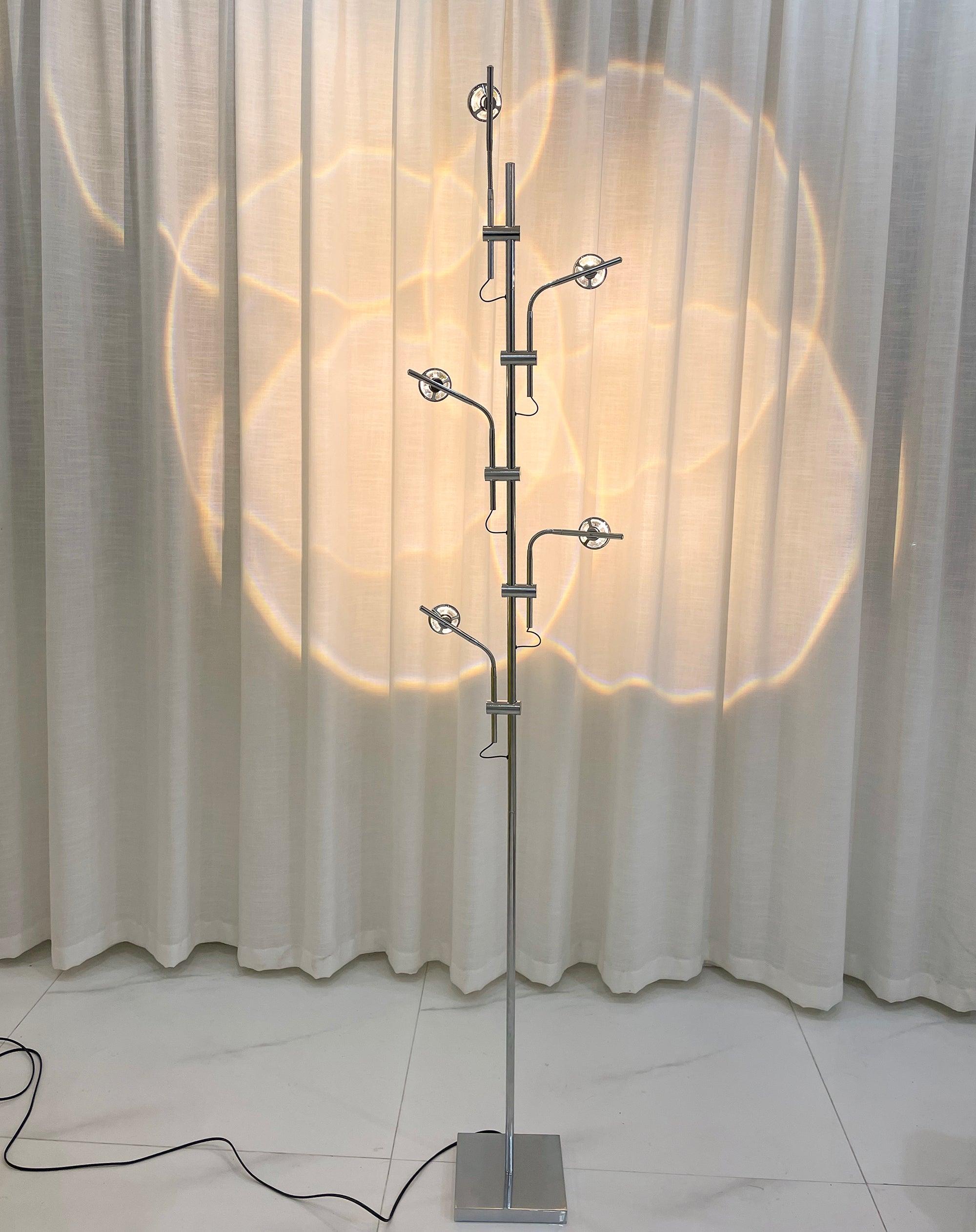 Wa Wa Floor Lamp - Lumpaz