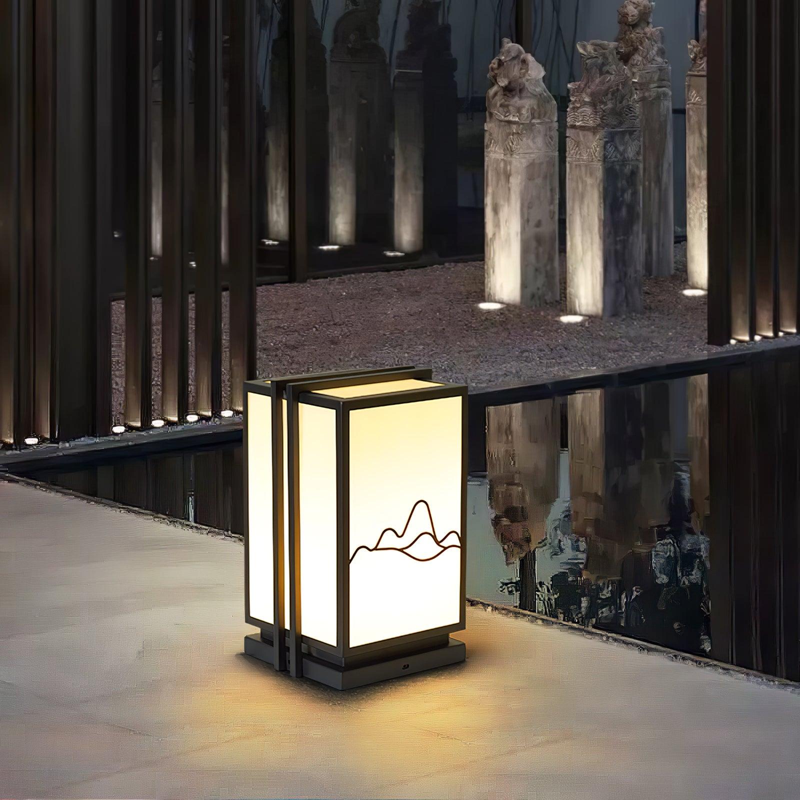Mountain Outdoor Post Light - Lumpaz