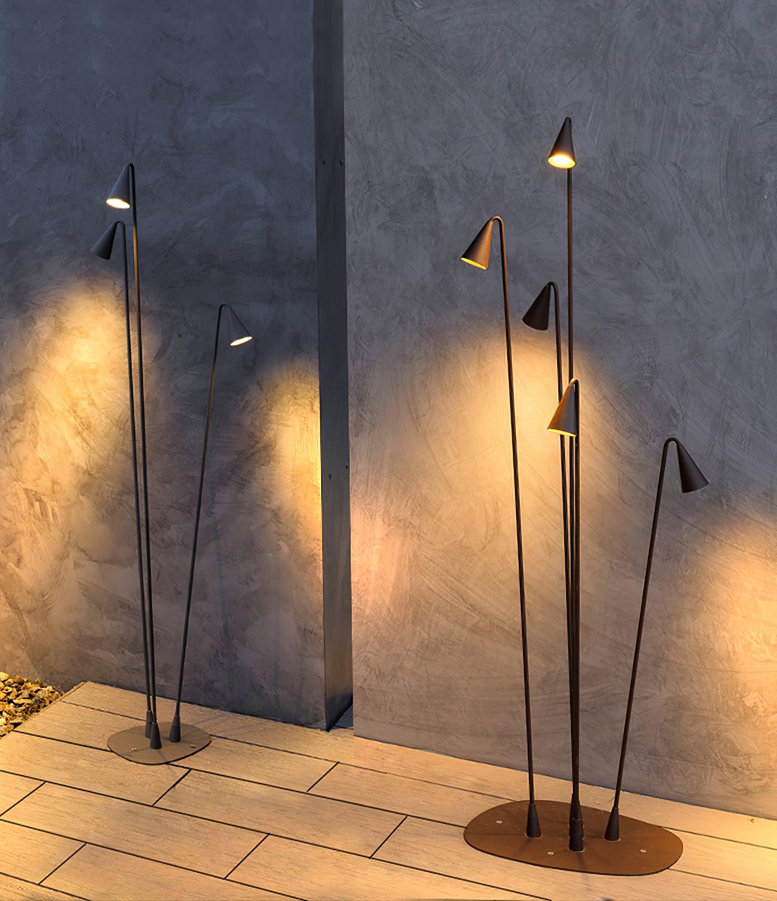 Bellflower Outdoor Floor Lamp - Lumpaz