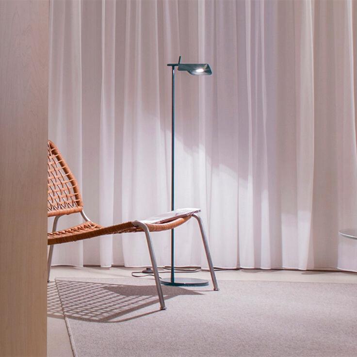 Pivot Ease Floor Lamp - Lumpaz
