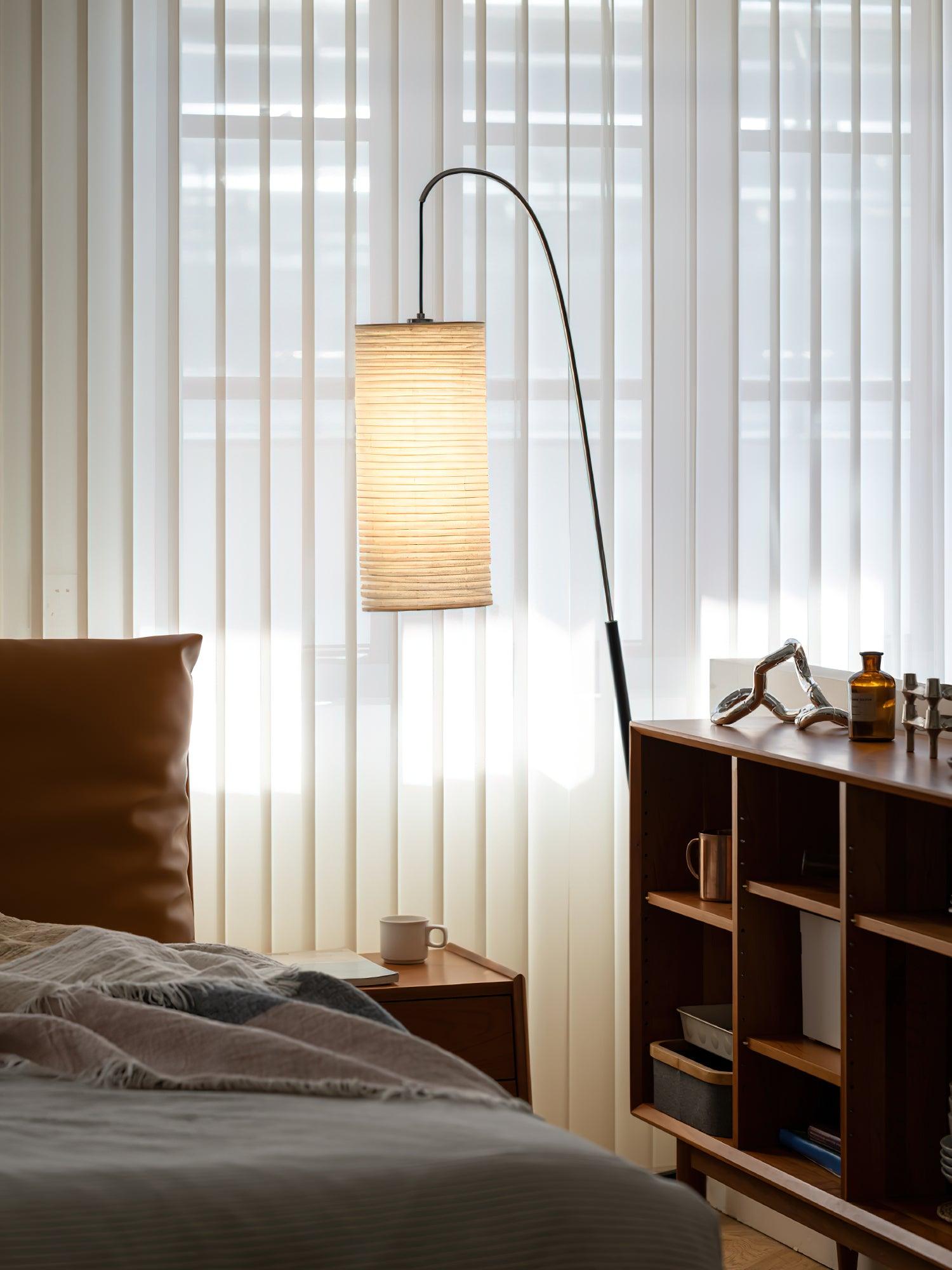 Kalmar Floor Lamp - Lumpaz