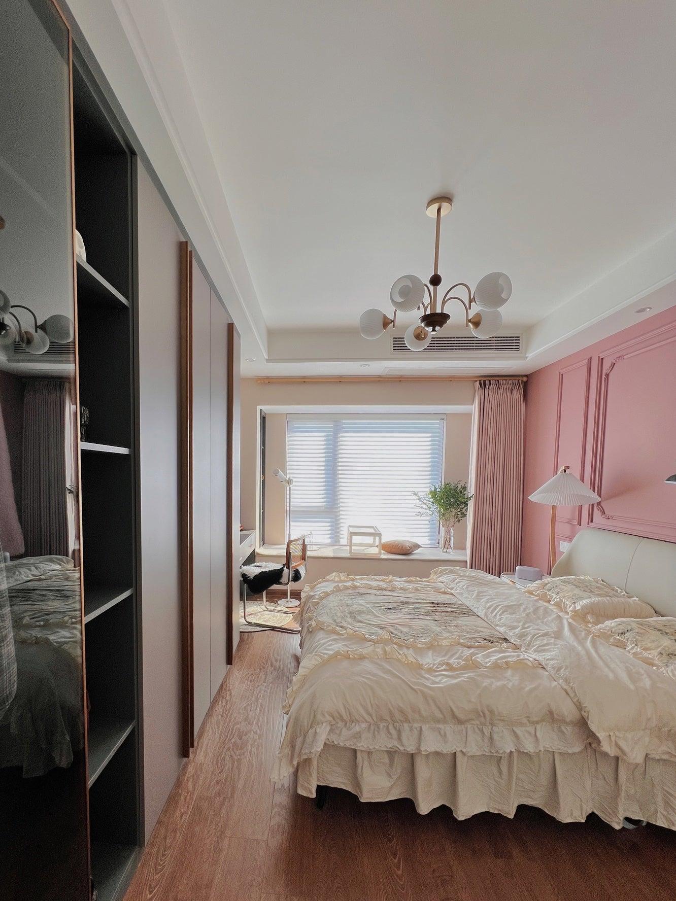 Sculptural Glass Ribbed Chandelier - Lumpaz