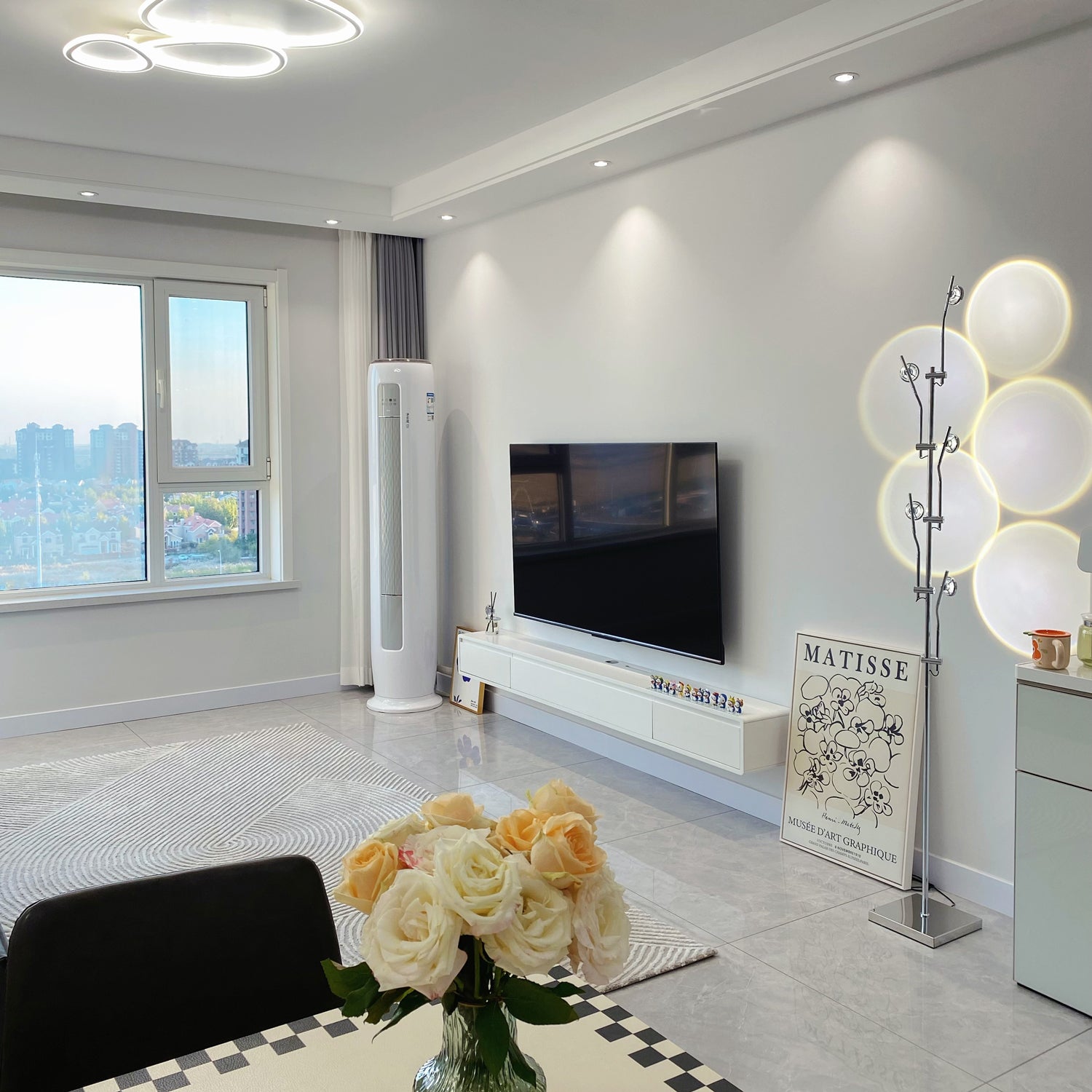 Wa Wa Floor Lamp - Lumpaz