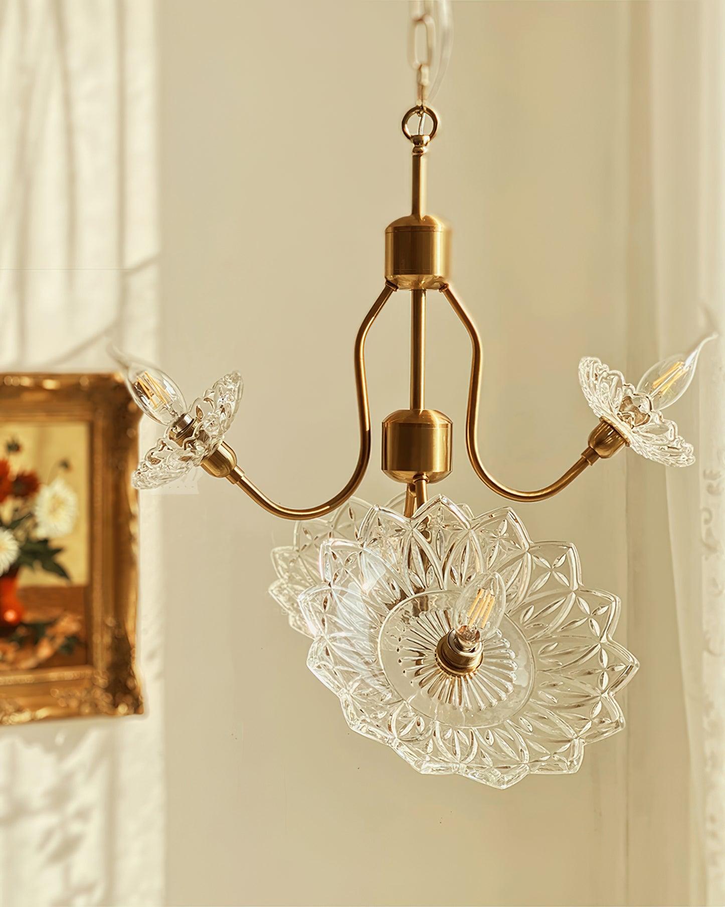 Monique Lhuillier Chandelier - Lumpaz