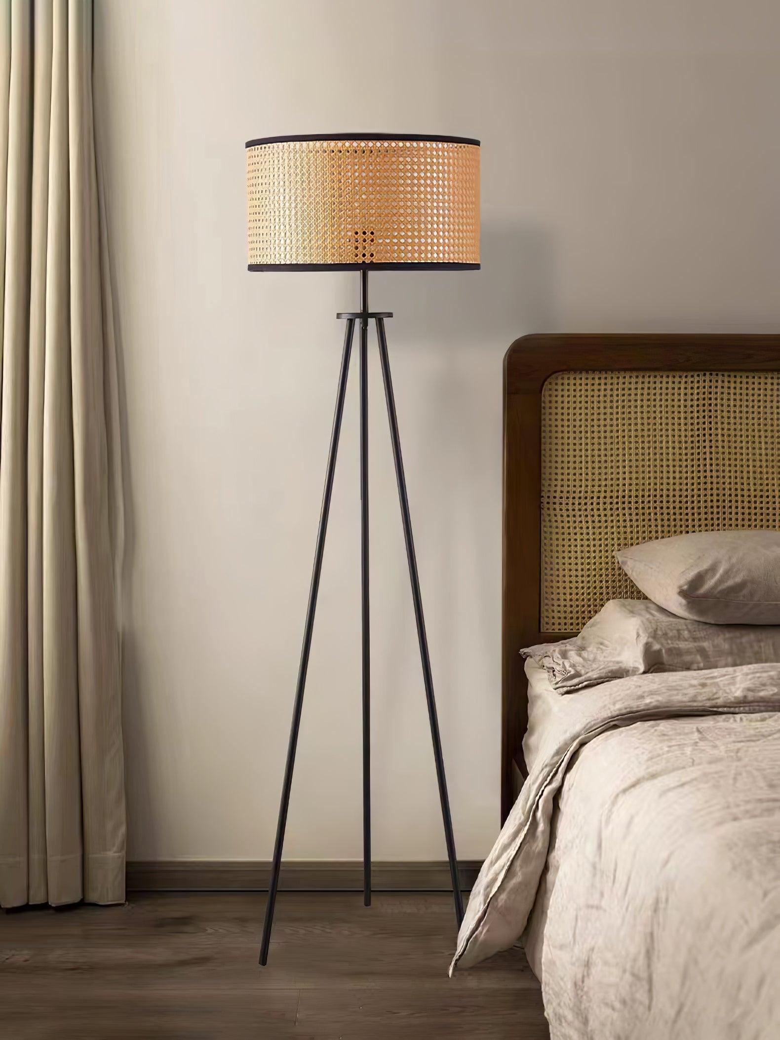 Aubrey Floor Lamp - Lumpaz