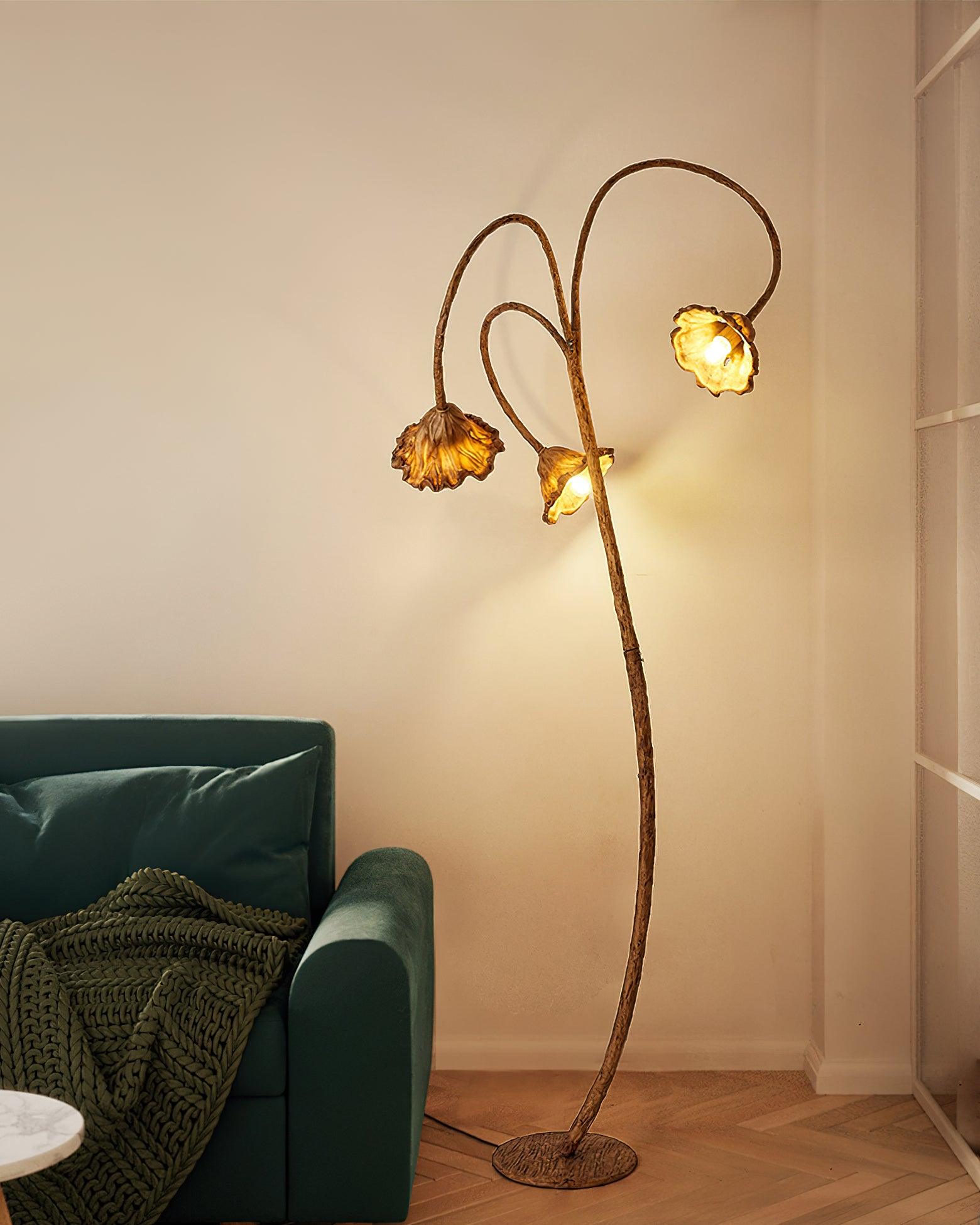 Artistic Lotus Leaf Floor Lamp - Lumpaz