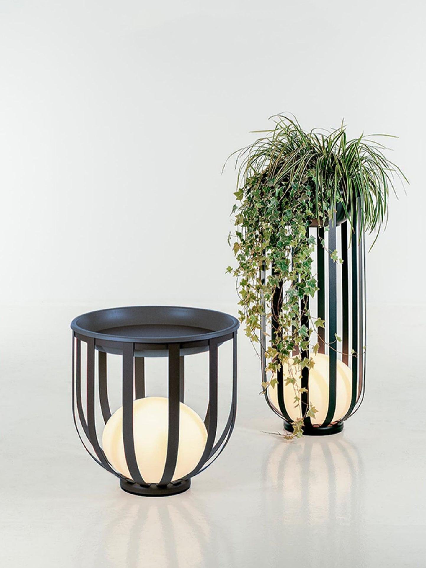 Bols Outdoor Solar Power Garden Lamp - Lumpaz