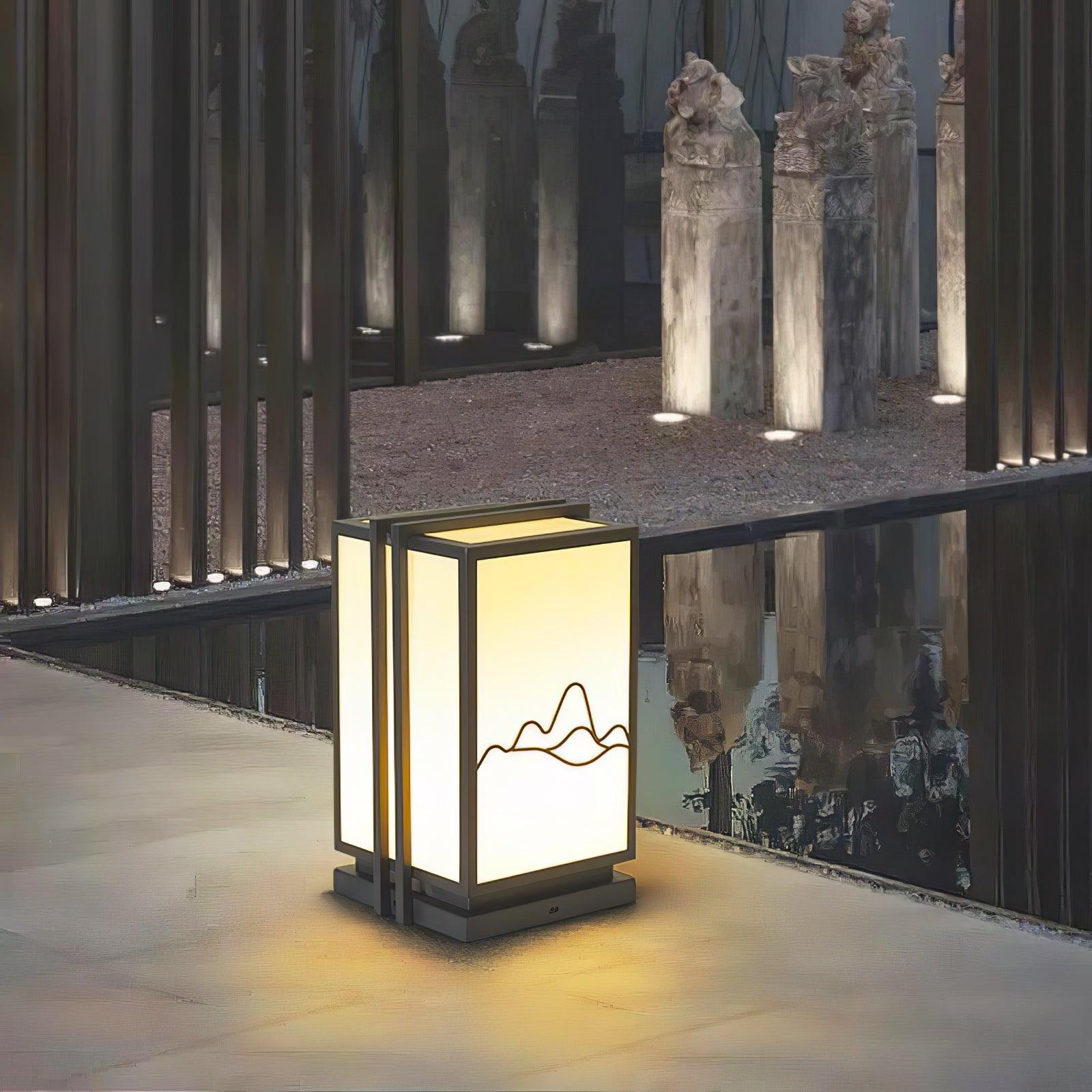 Mountain Outdoor Post Light - Lumpaz